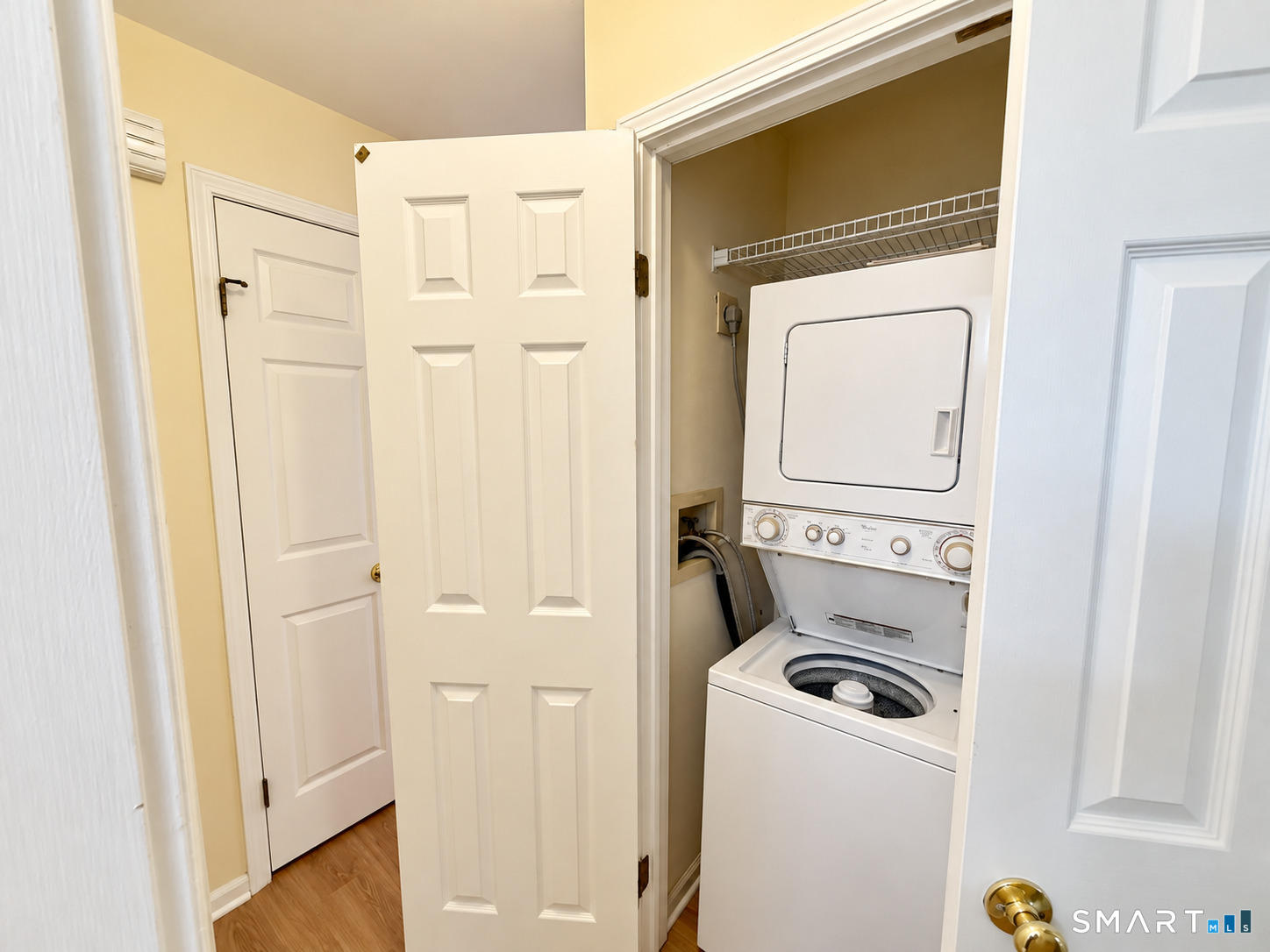 Foto 6 de Condominio en renta en 115 Fillow Street #25, Norwalk, CT — $2,200/mes