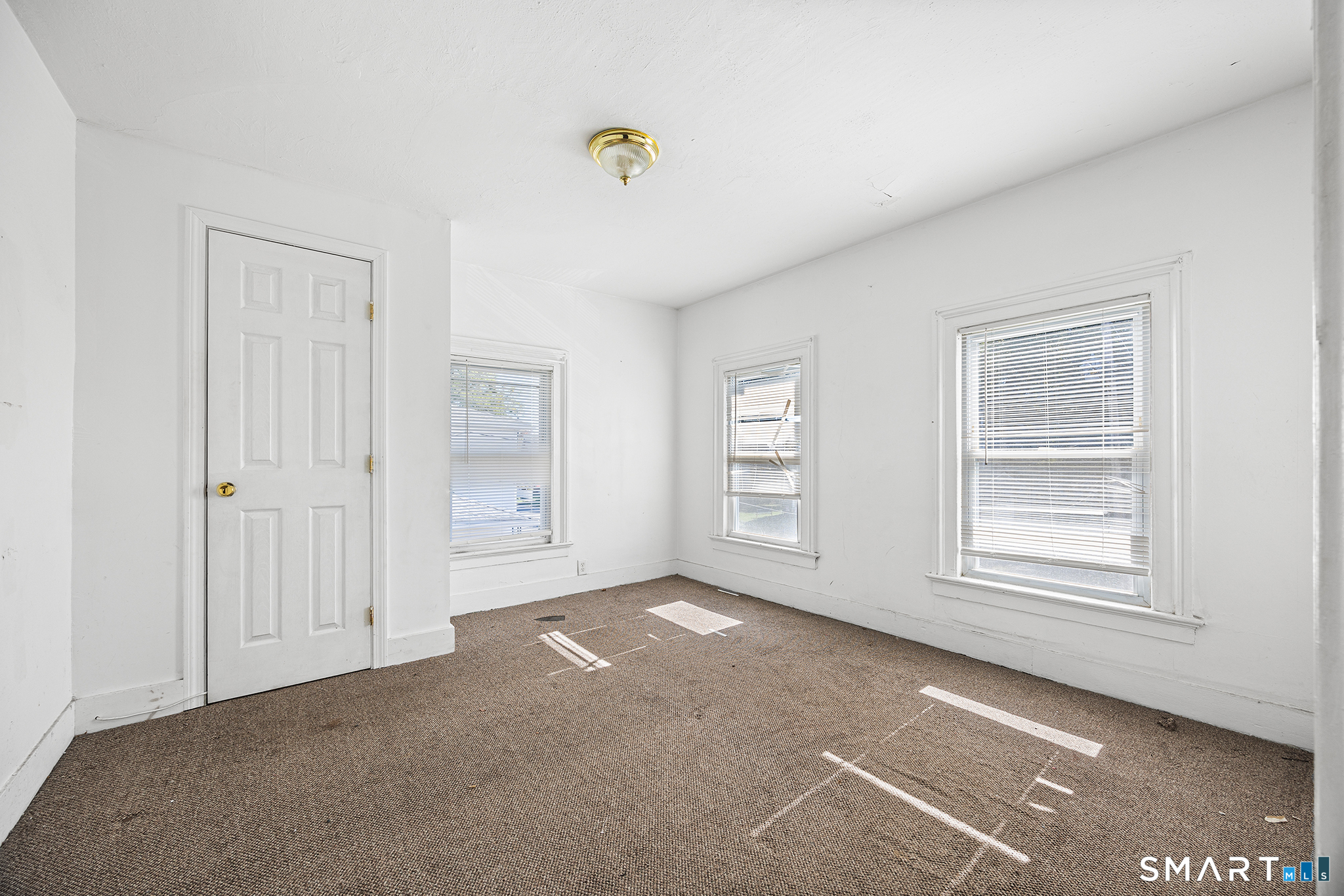 113 Court Street photo 16