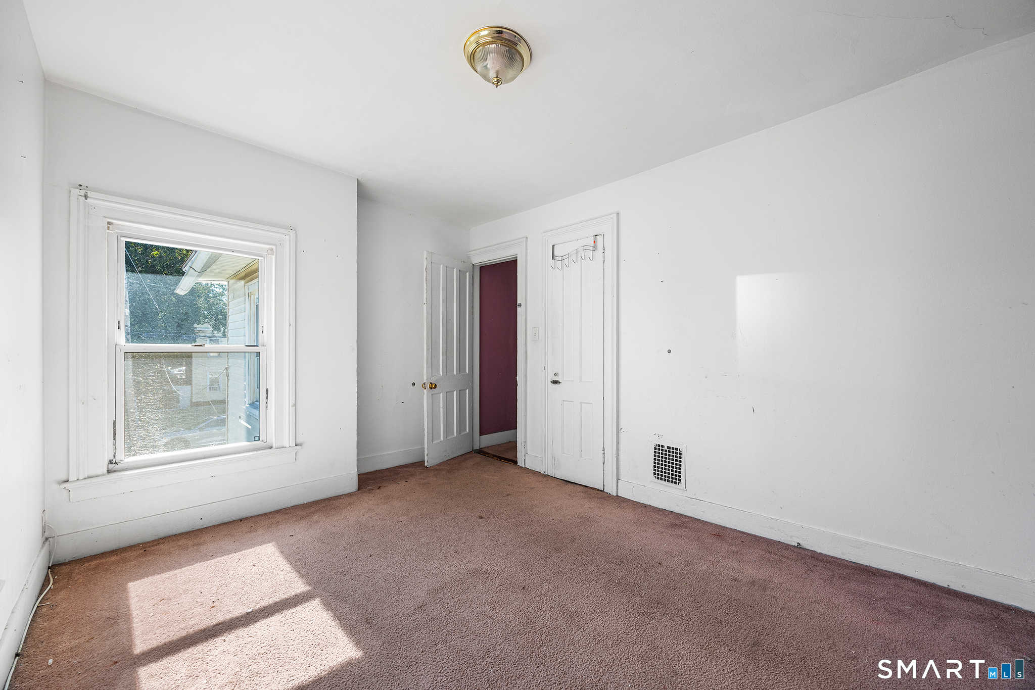 113 Court Street photo 22
