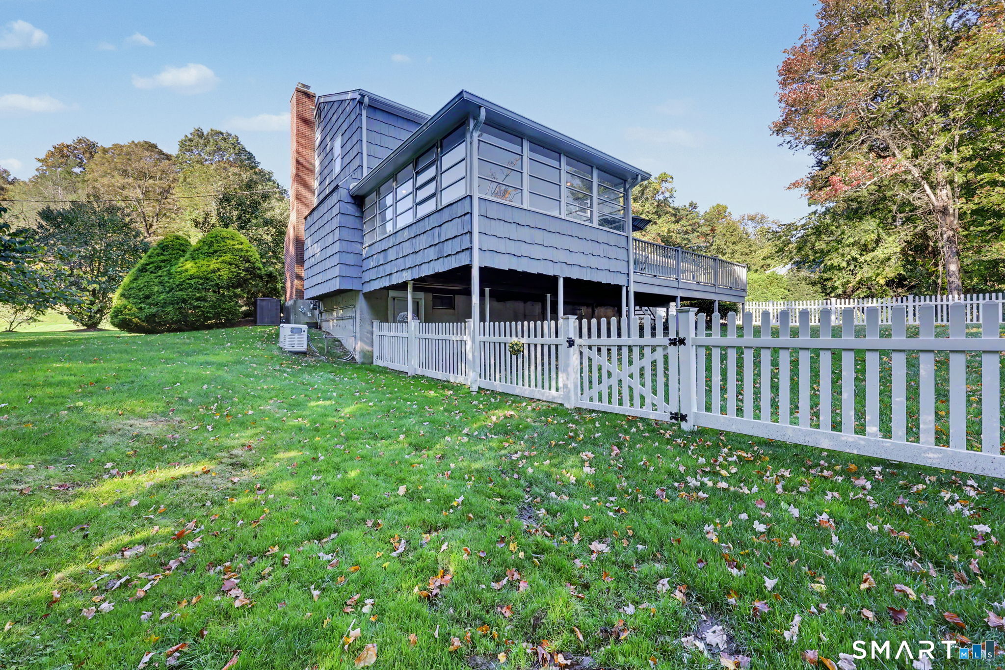 45 Ferndale Drive — photo 32