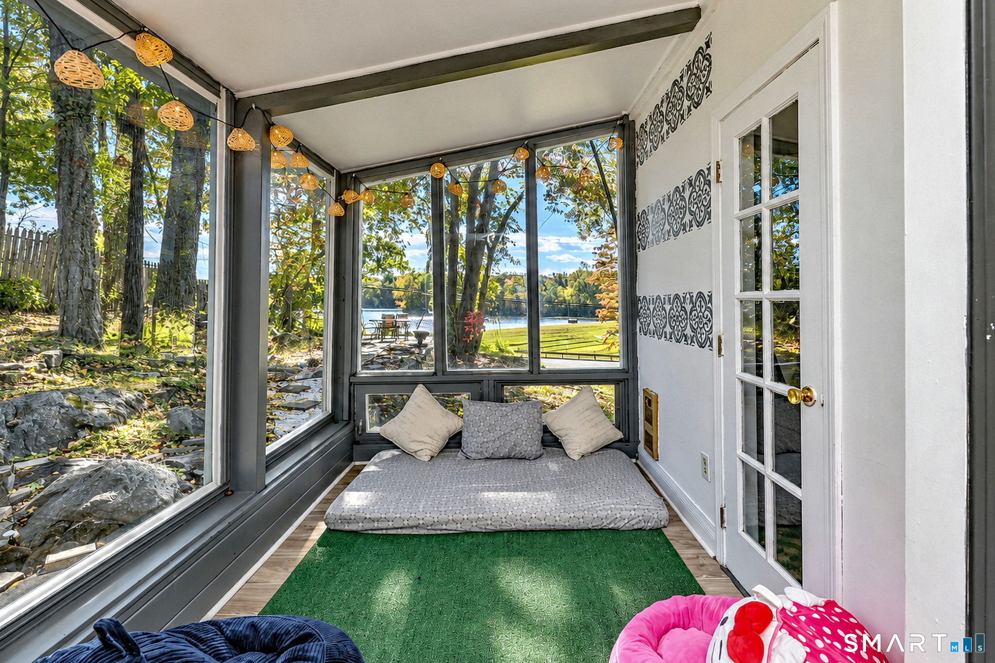 595 Prospect Road photo 13