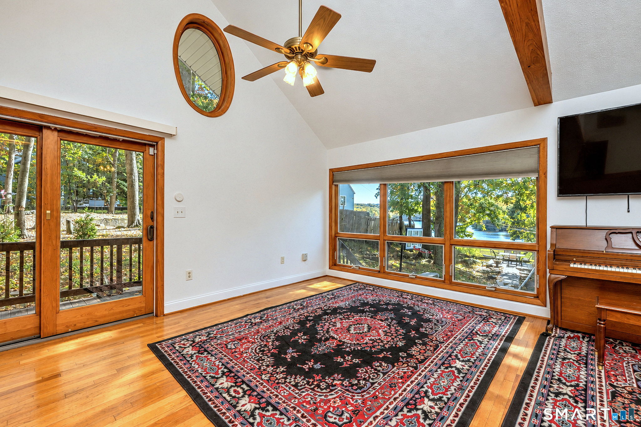 595 Prospect Road photo 30