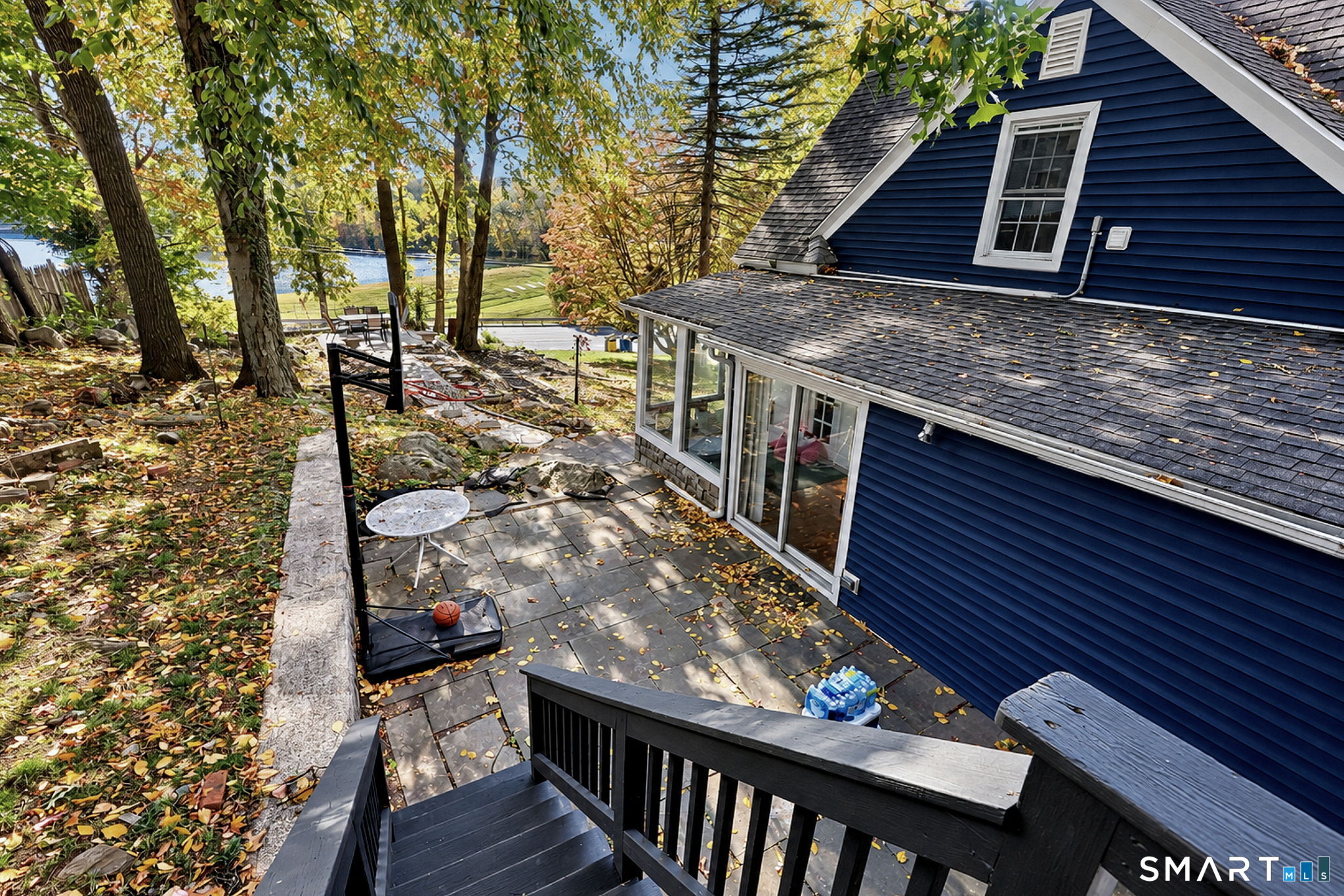 595 Prospect Road photo 31