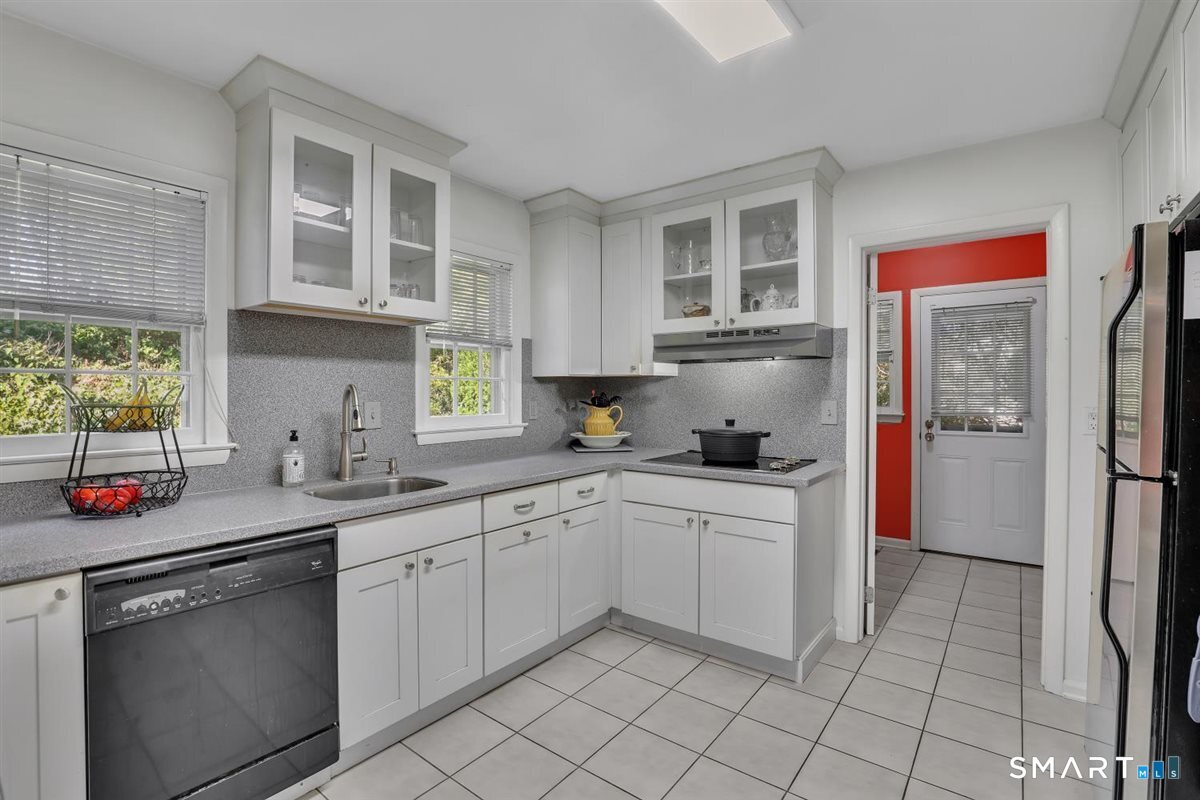 115 Southwind Road photo 12