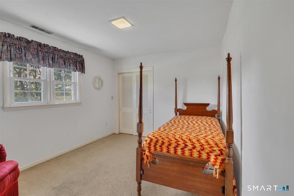 115 Southwind Road photo 30