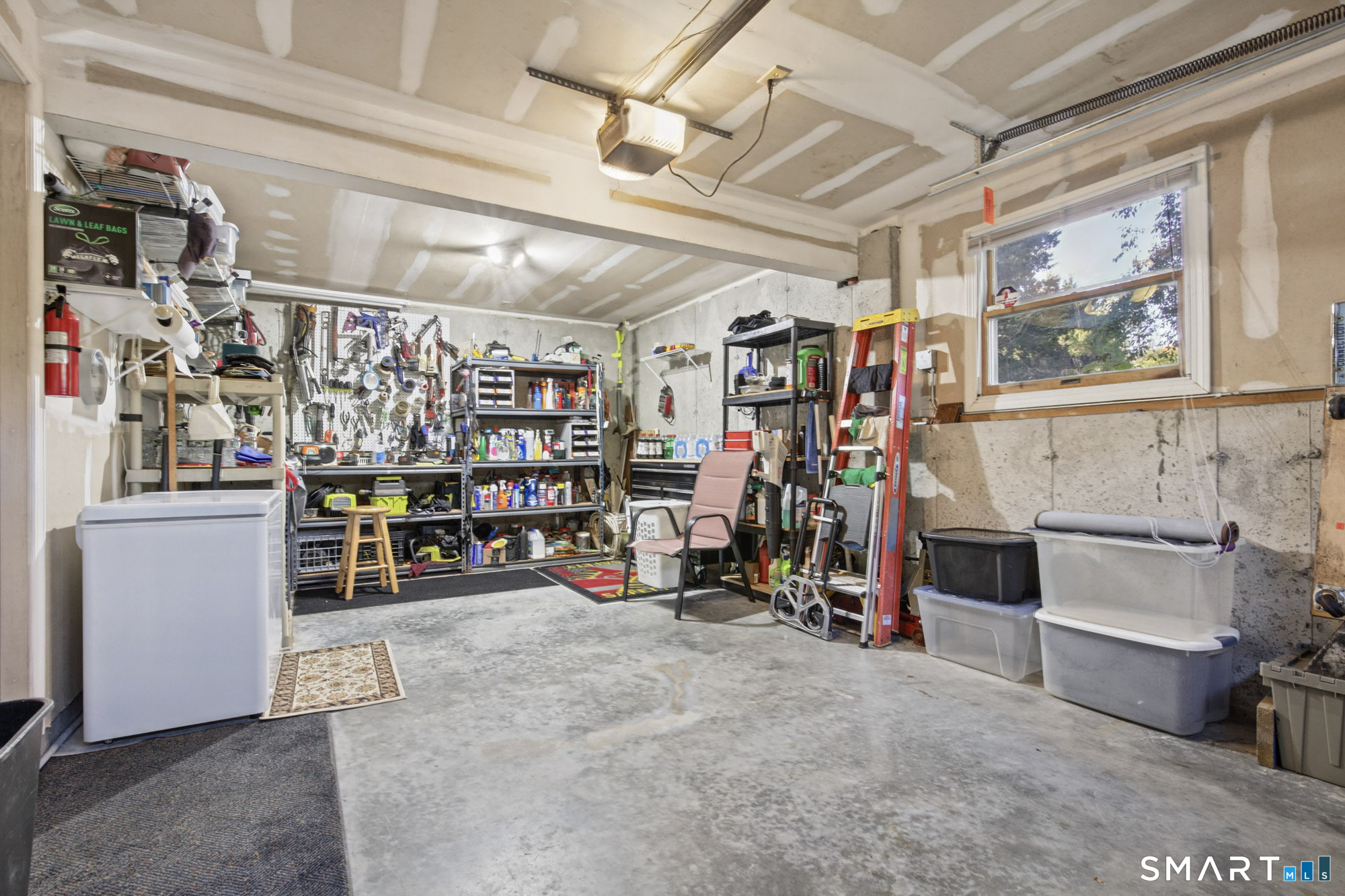 75 Mary Hall Road, Pawcatuck, Stonington, CT 06379