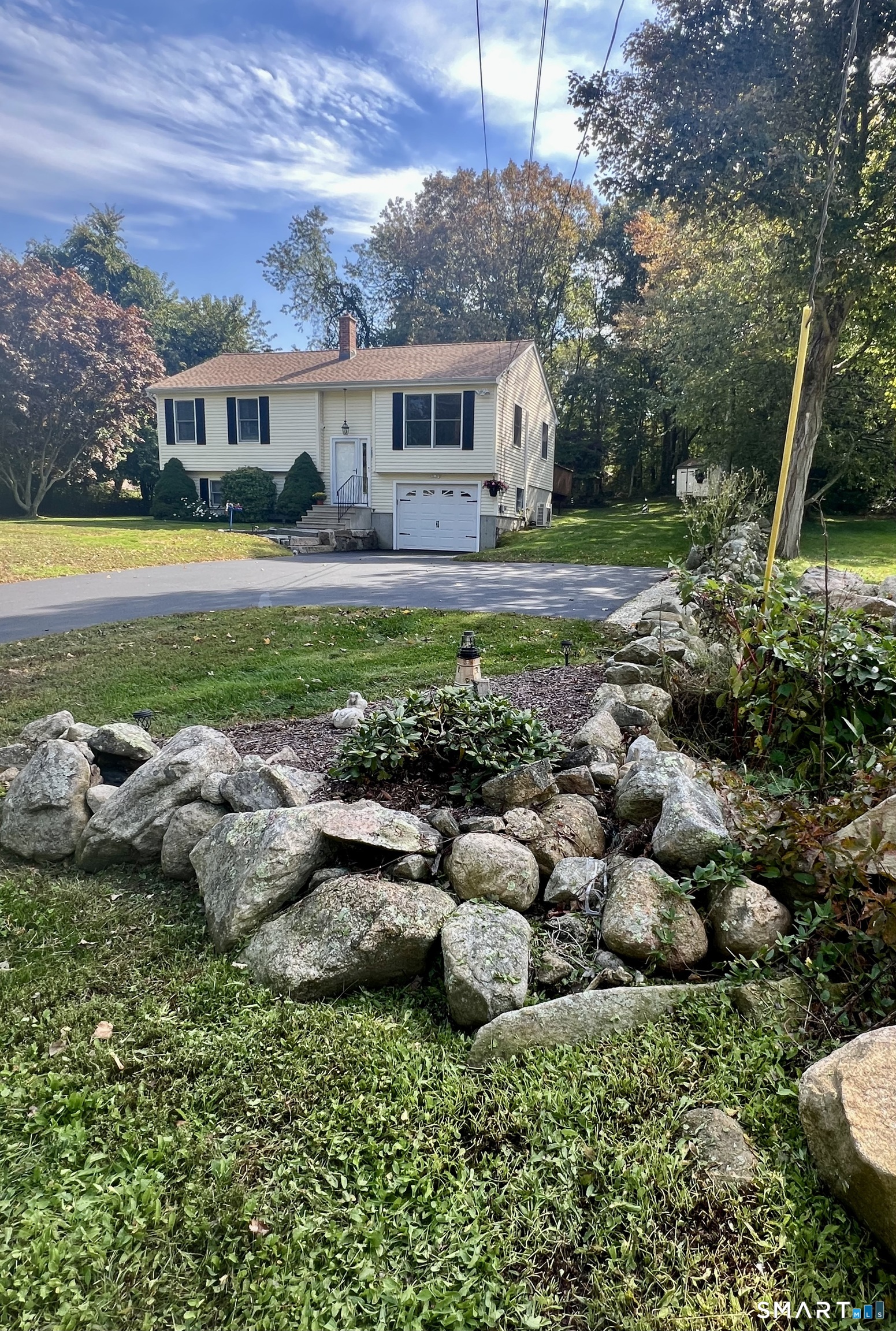 75 Mary Hall Road, Pawcatuck, Stonington, CT 06379