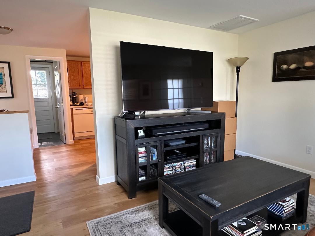 39 Grove Road photo 14