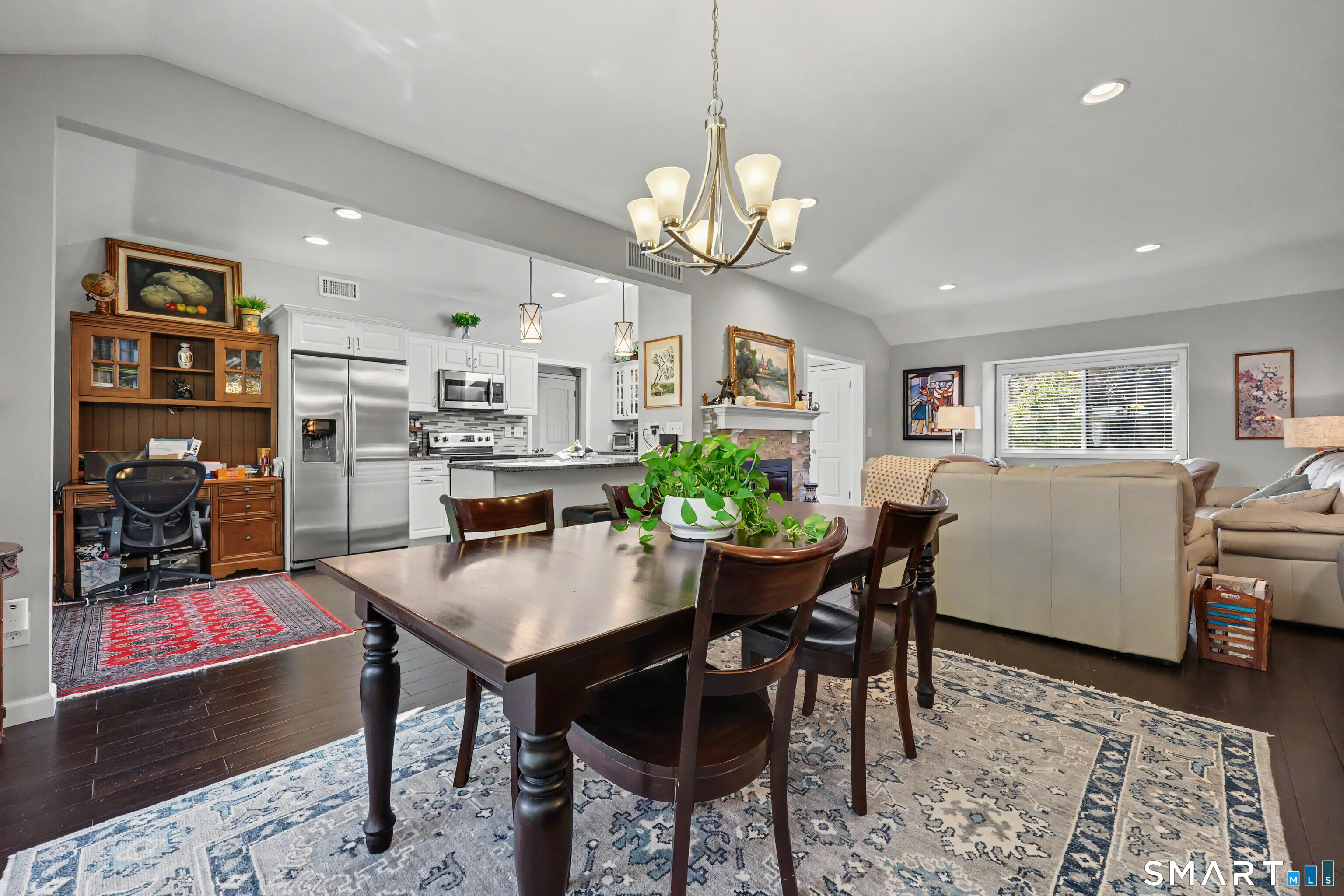 522 Heritage Village Unit #B photo 36