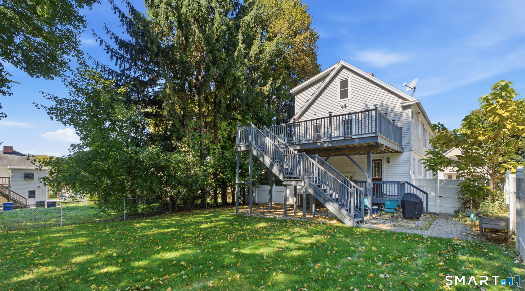 60-62 Cypress Street photo 32