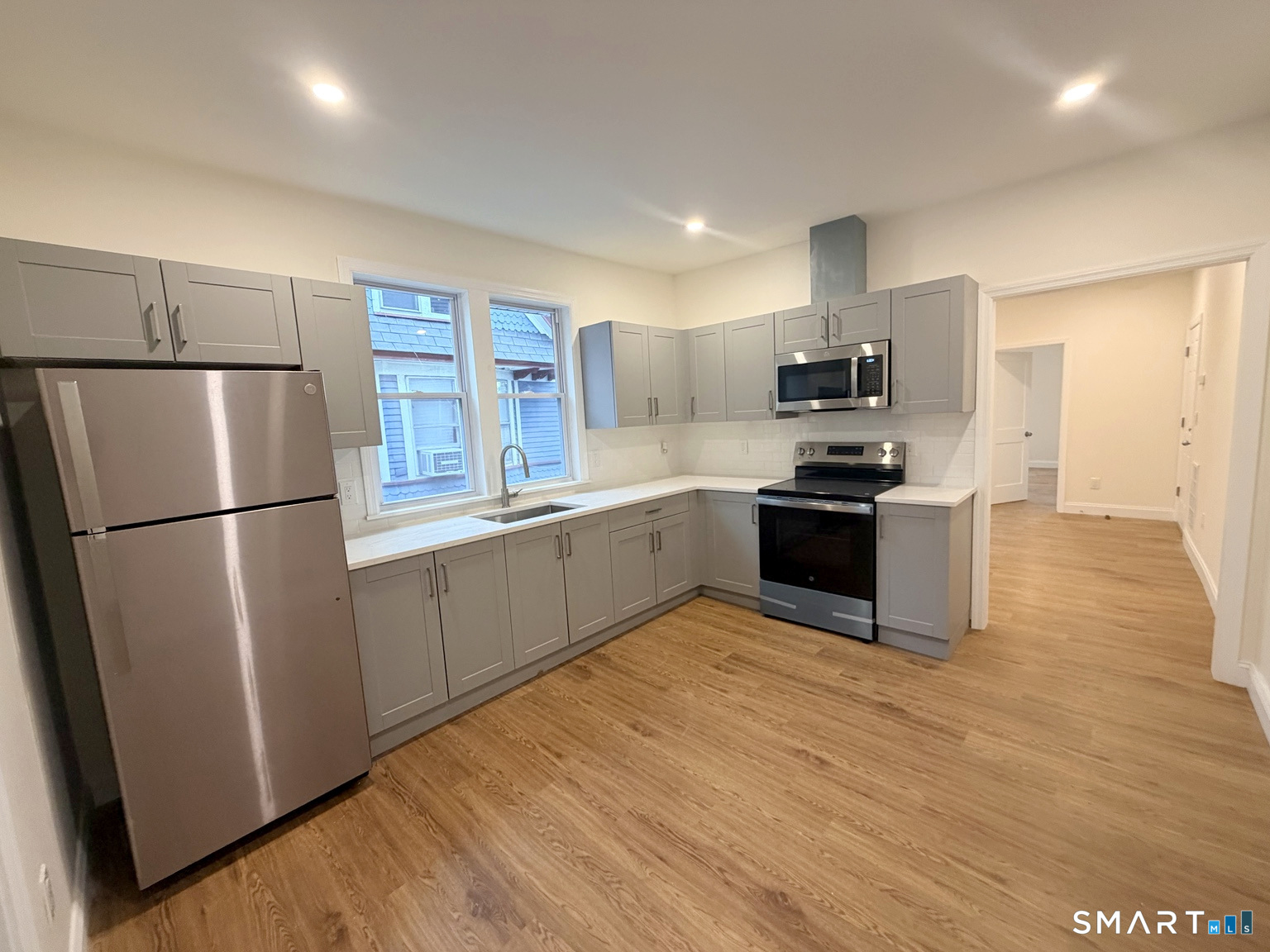 2937 Fairfield Avenue Unit #2 photo 10