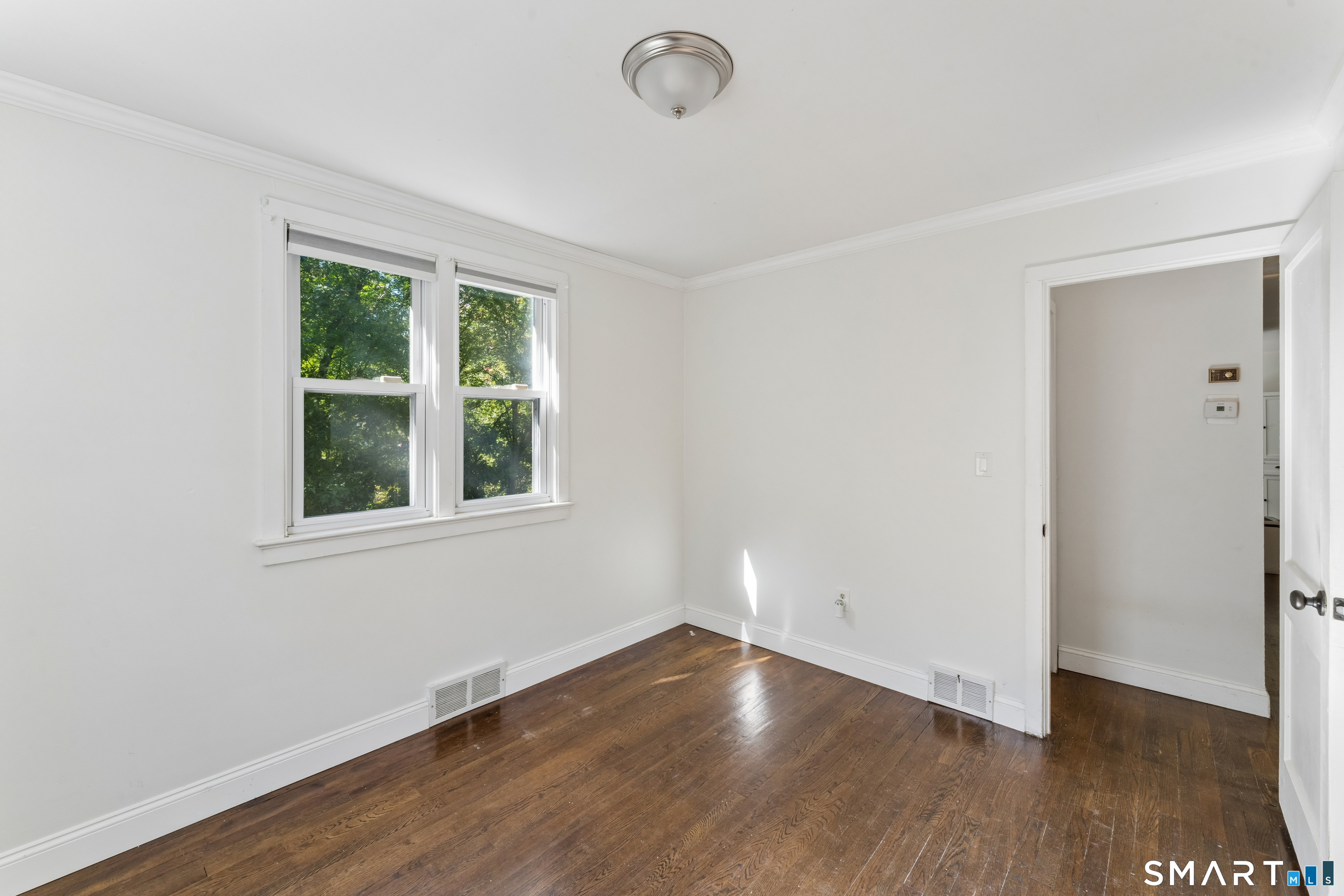 18 Southgate photo 22