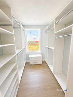 Foto 8 de Casa en renta en 1170 Fairfield Beach Road, Fairfield, CT — $15,000/mes