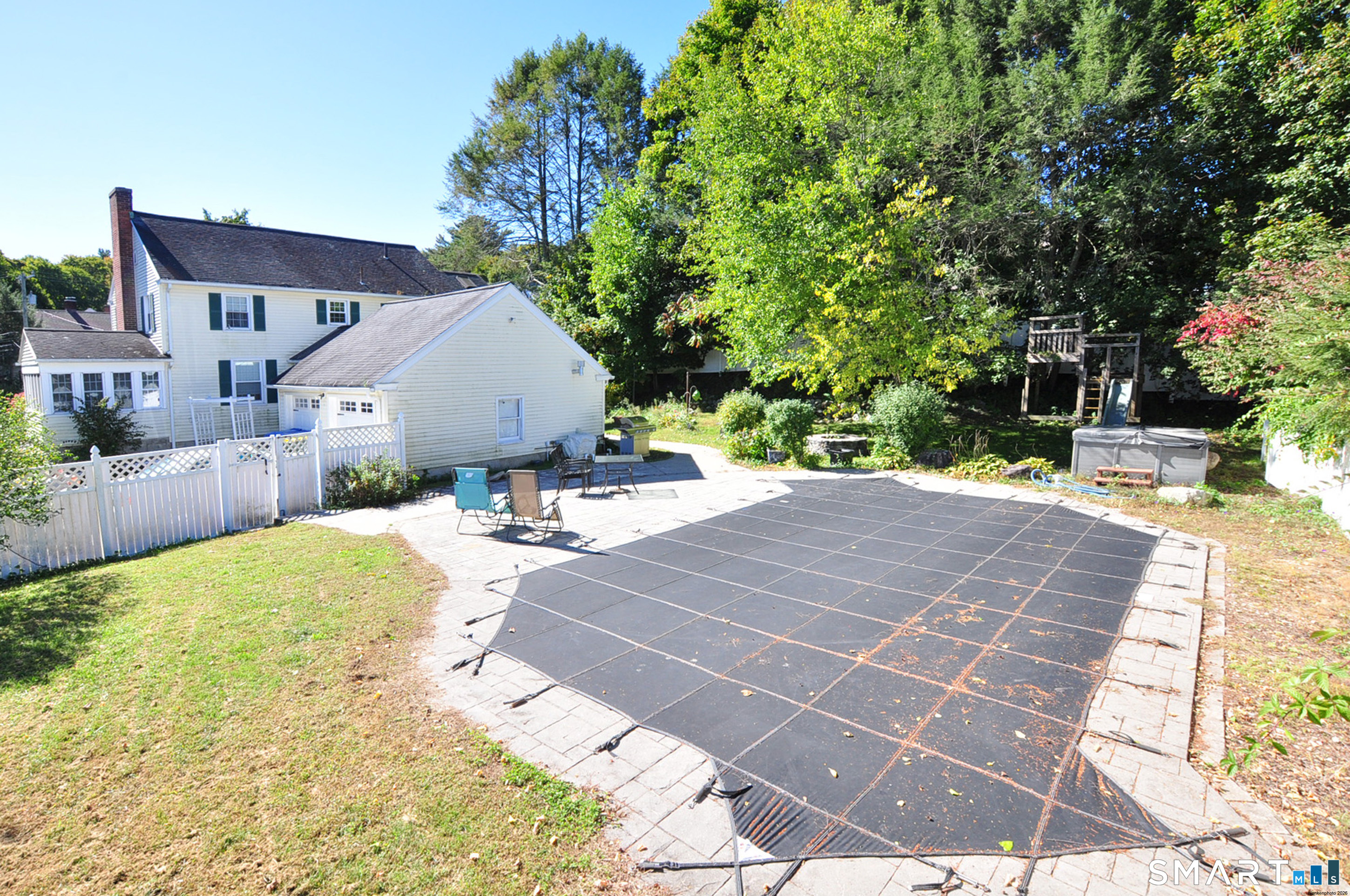 100 Irvington Avenue photo 10