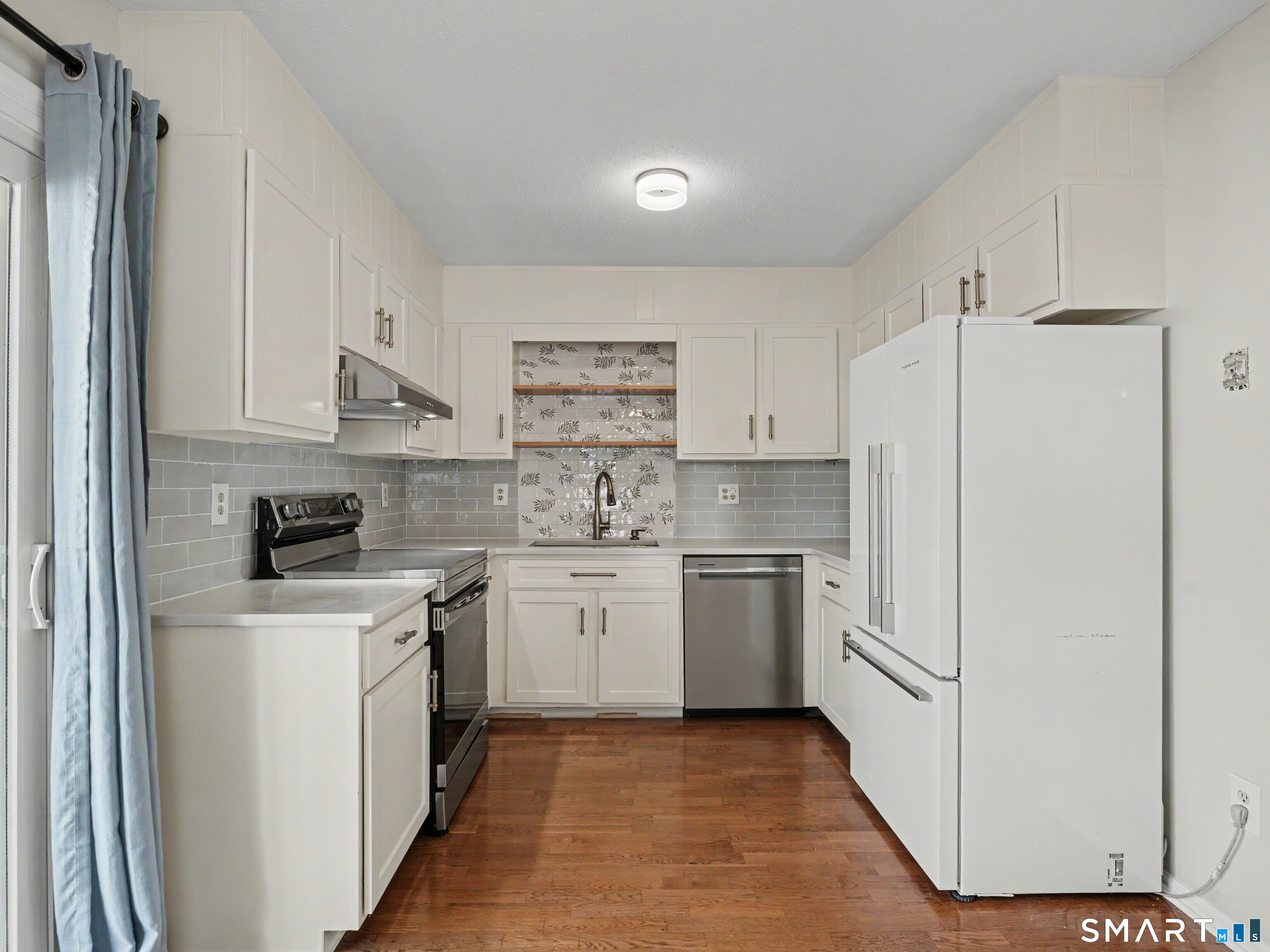 31 Betts Place, Norwalk, Connecticut photo 1