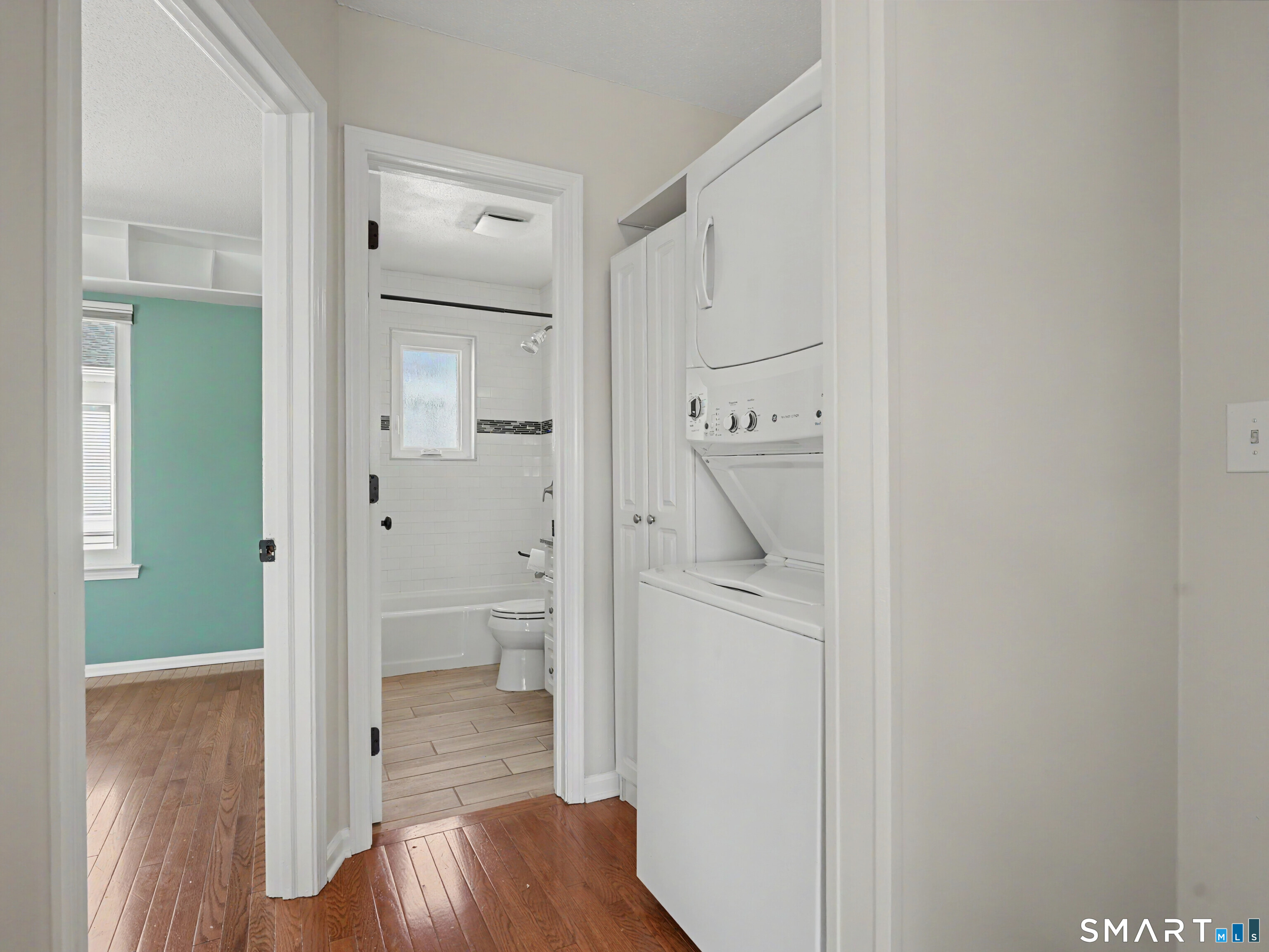 Foto 7 de Condominio en renta en 31 Betts Place #1, Norwalk, CT — $3,100/mes