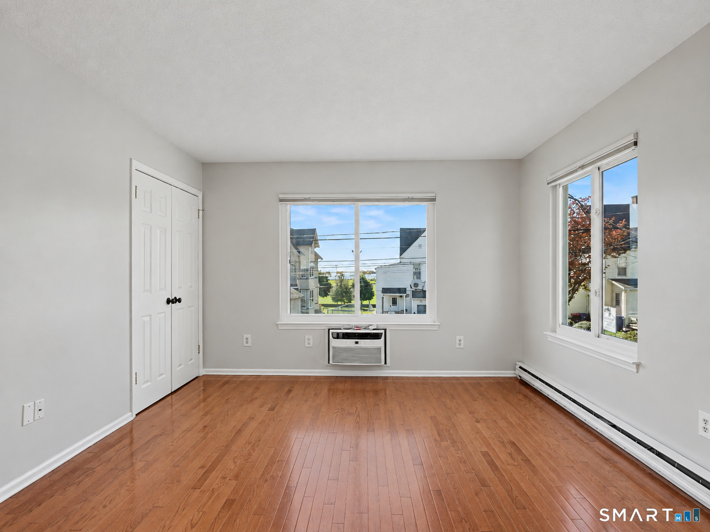 Foto 9 de Condominio en renta en 31 Betts Place #1, Norwalk, CT — $3,100/mes