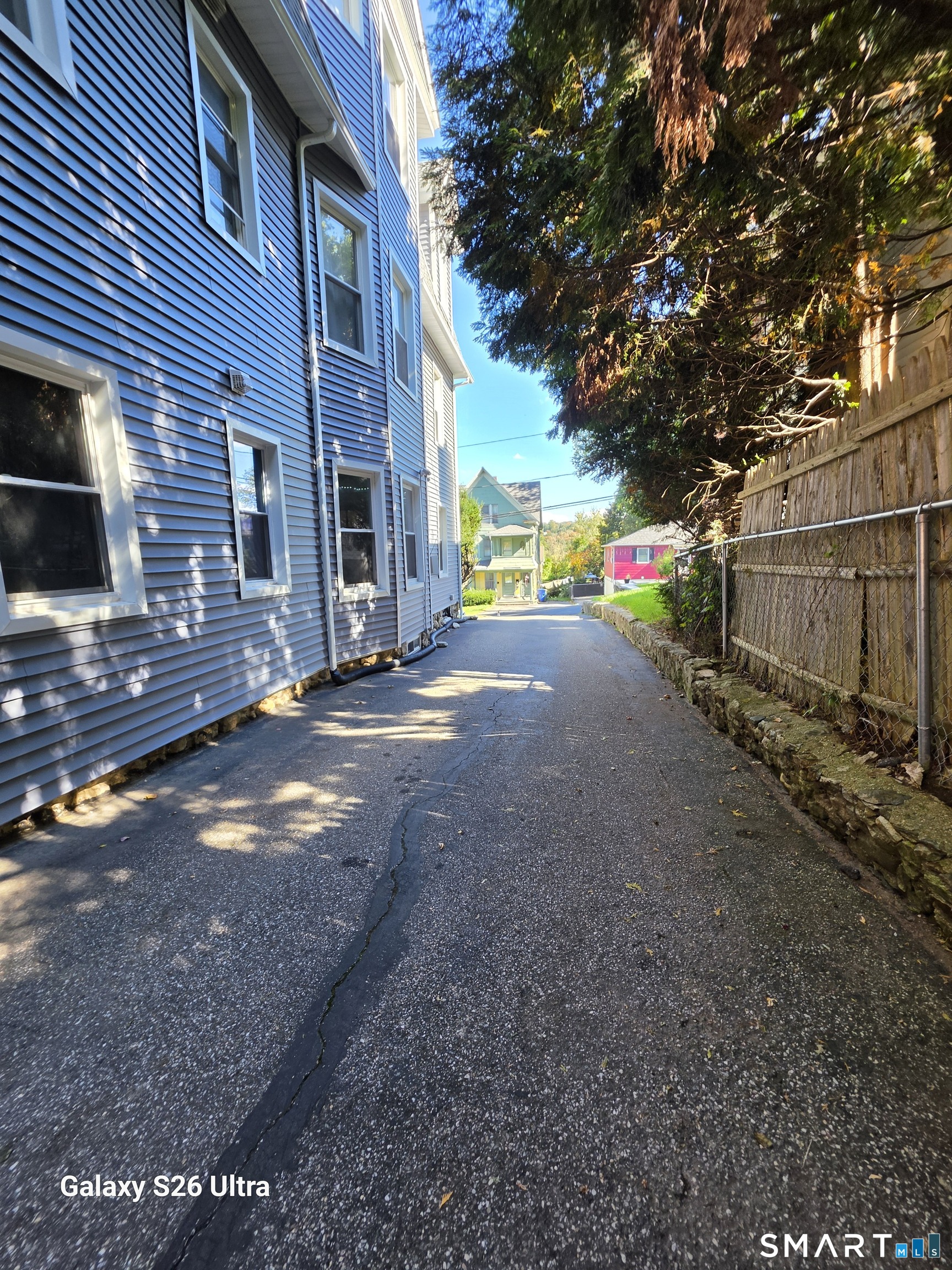 181 Monmouth Avenue photo 16