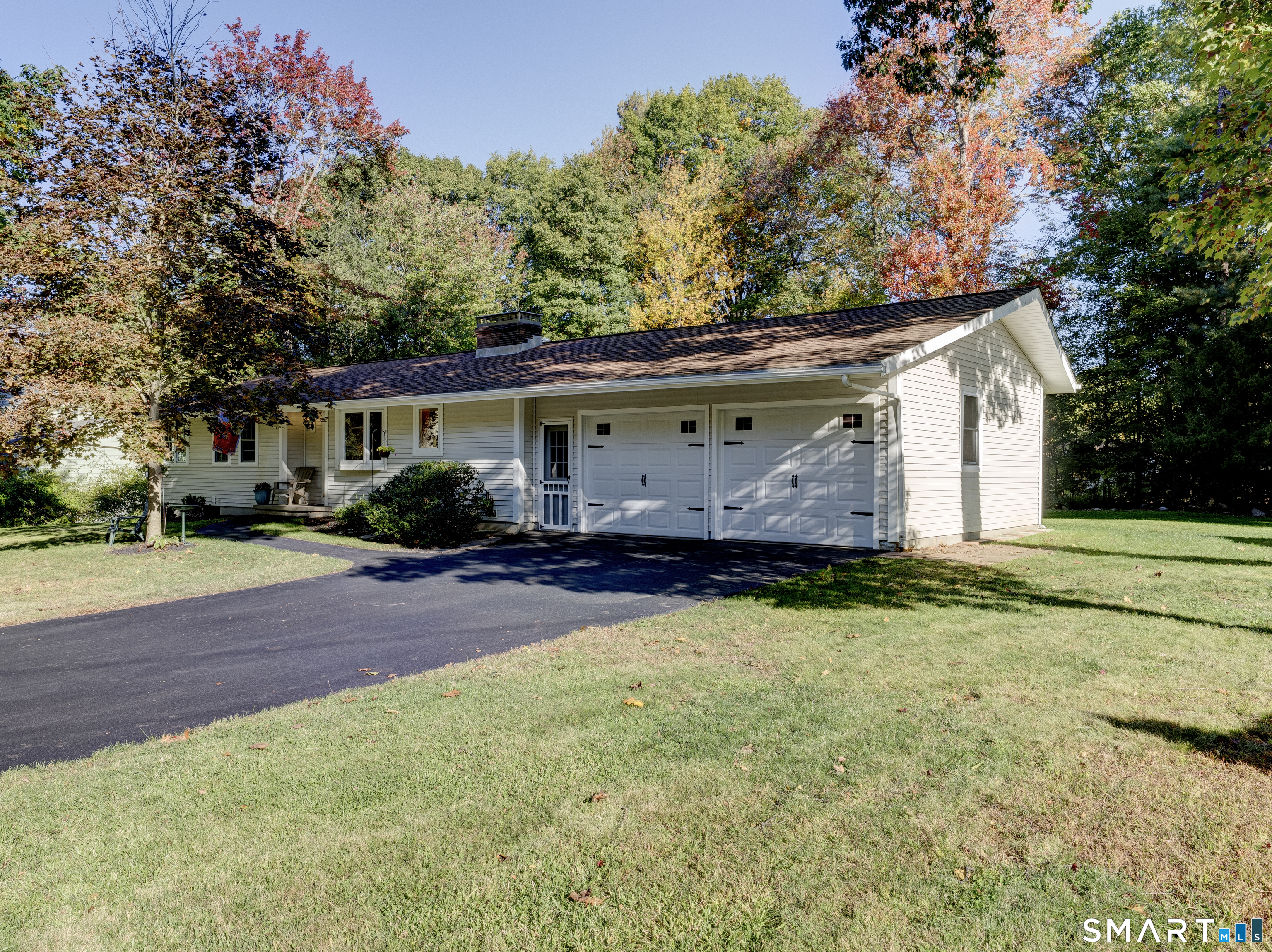 Photo 2 of Single family home for sale at 225 Dorothy Dr, Torrington, CT 06790 | MLS# 24209838 | Listing updated on 2026-10-09