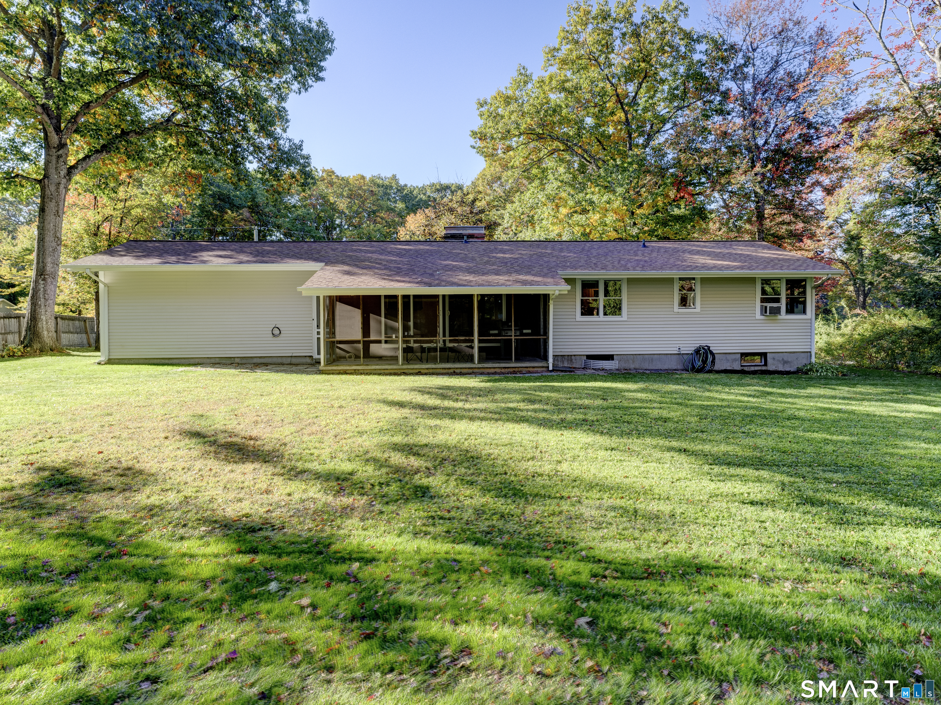 225 Dorothy Drive photo 28