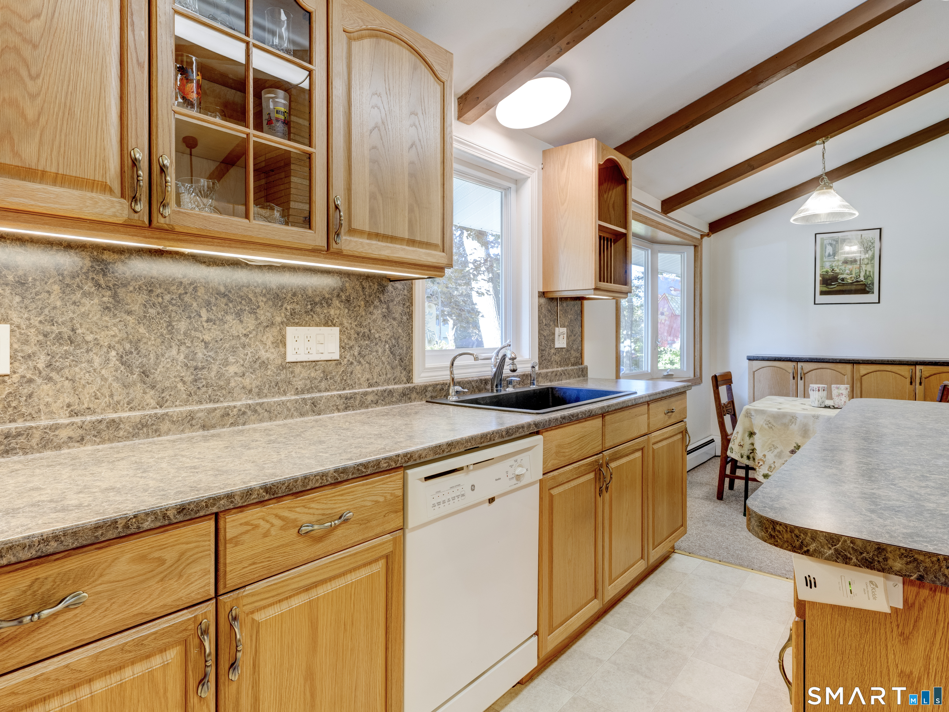 225 Dorothy Drive photo 11