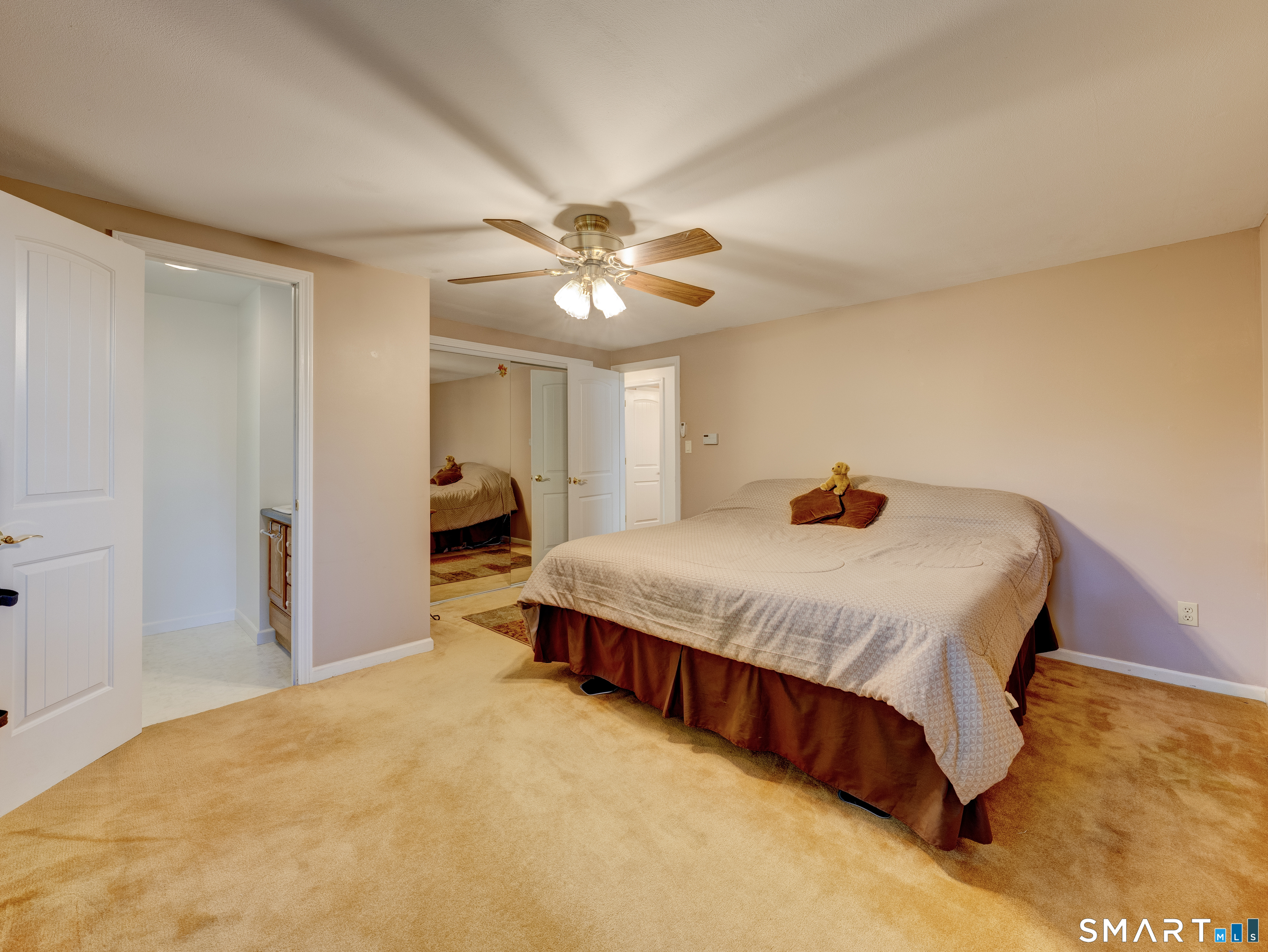 225 Dorothy Drive photo 16