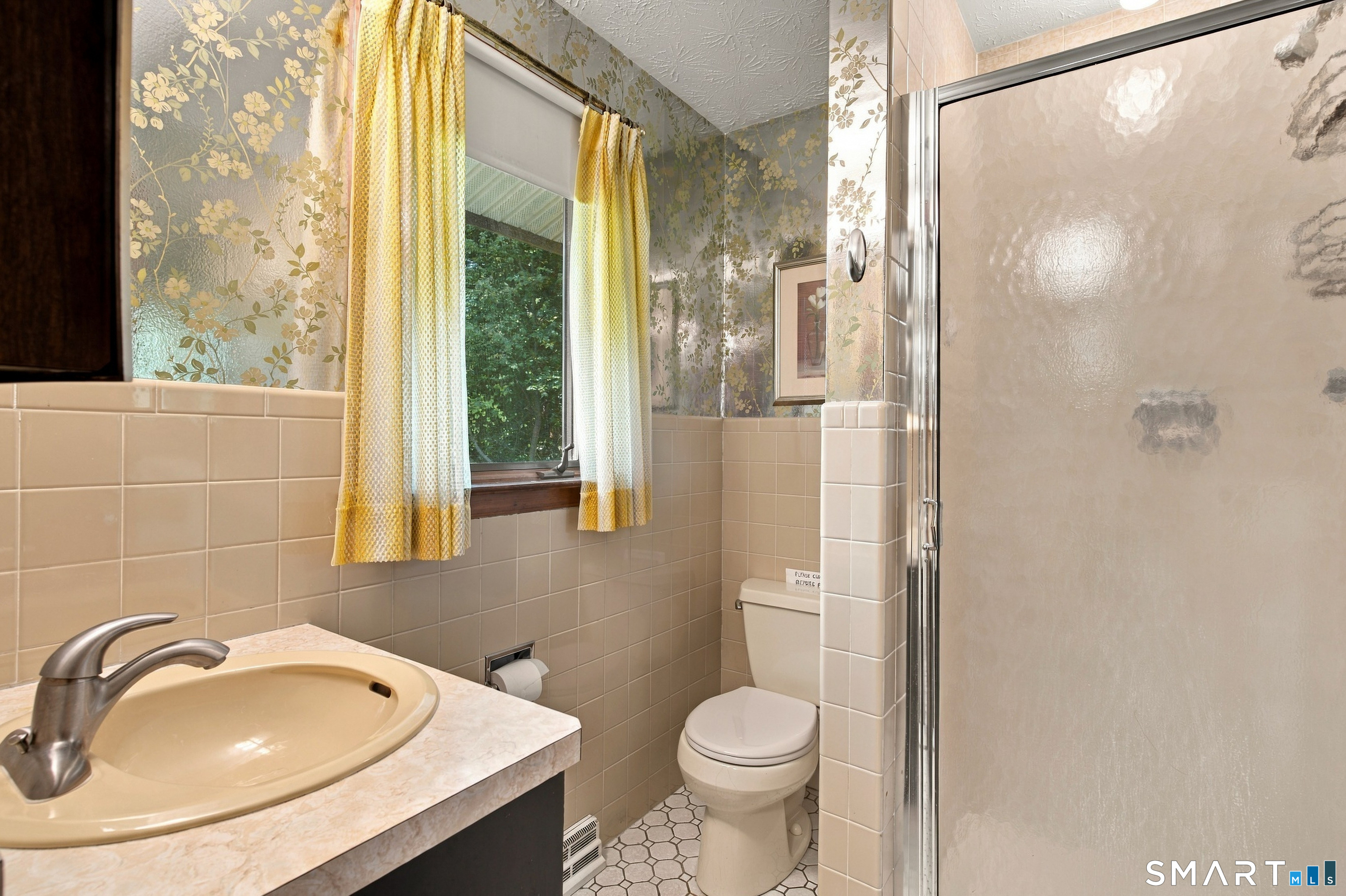 28 Angela Drive photo 20