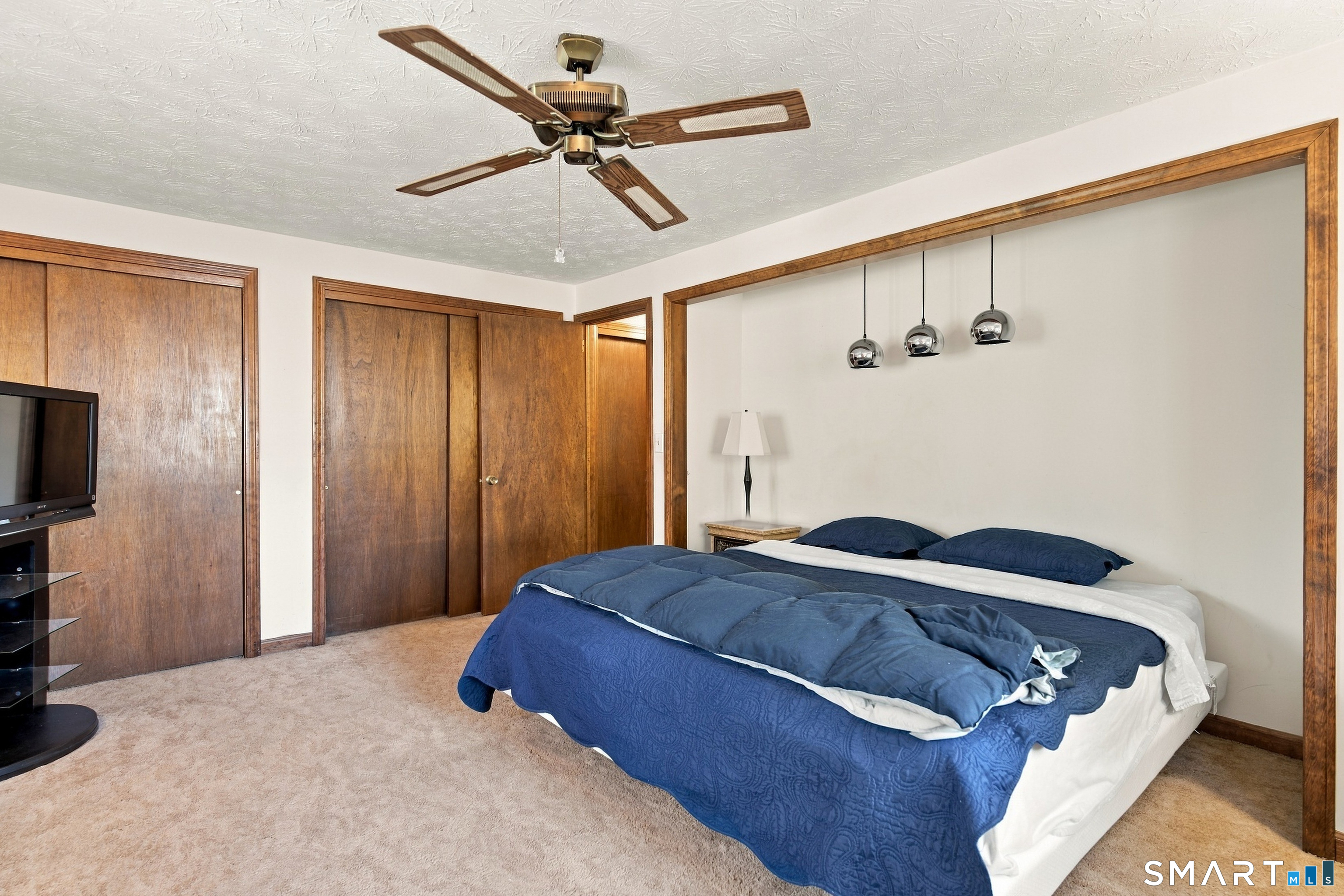 28 Angela Drive photo 27