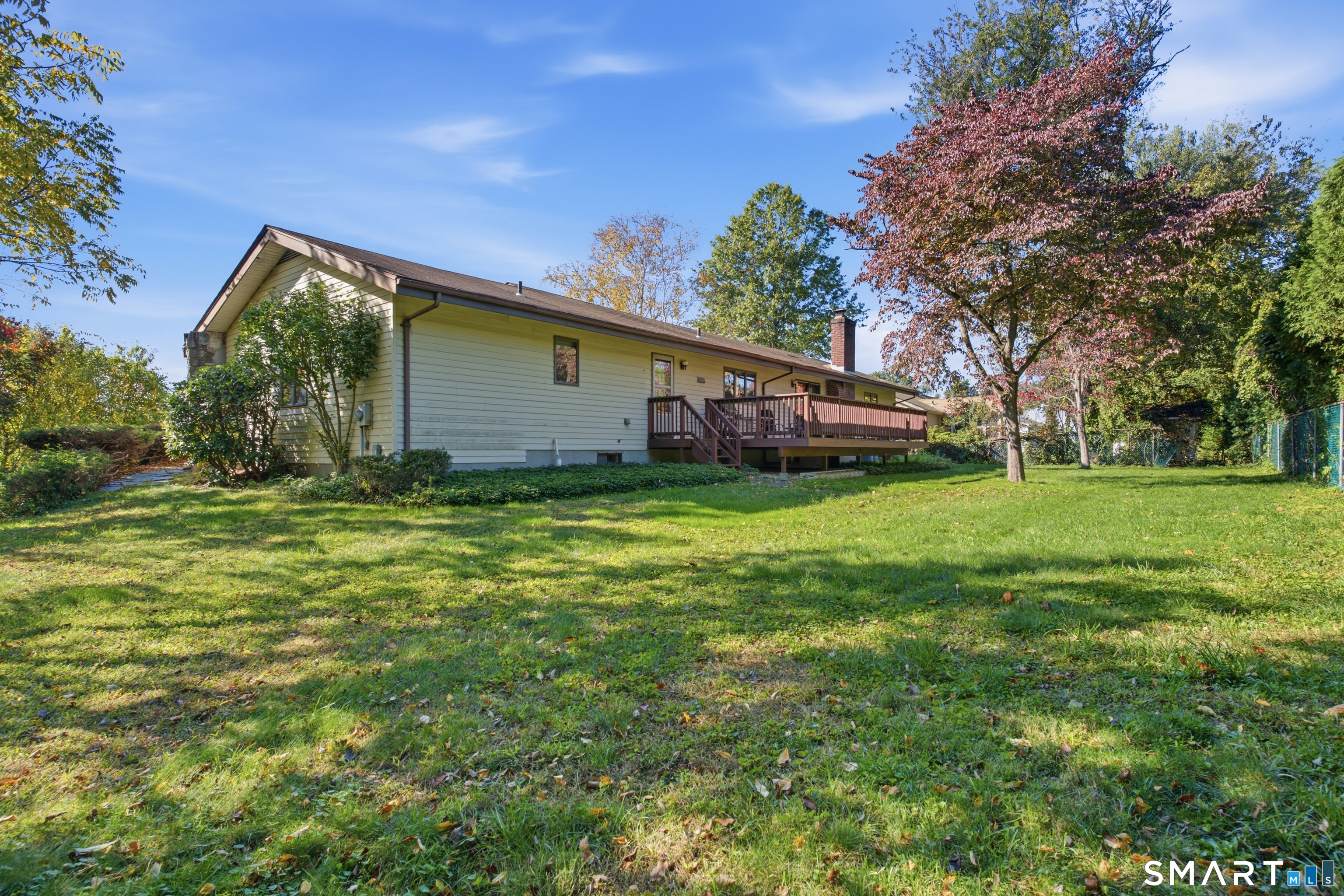 28 Angela Drive photo 36