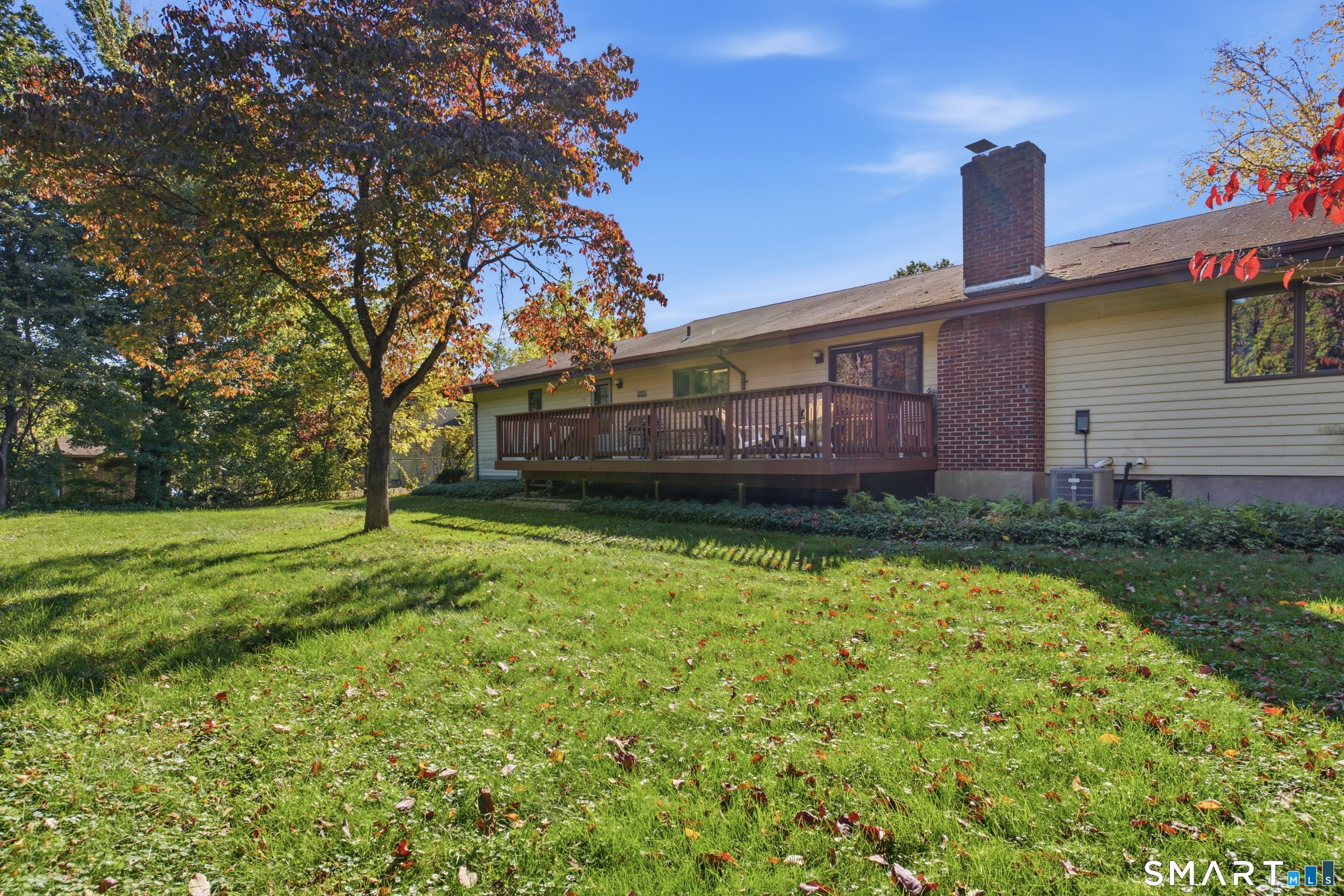 28 Angela Drive photo 37