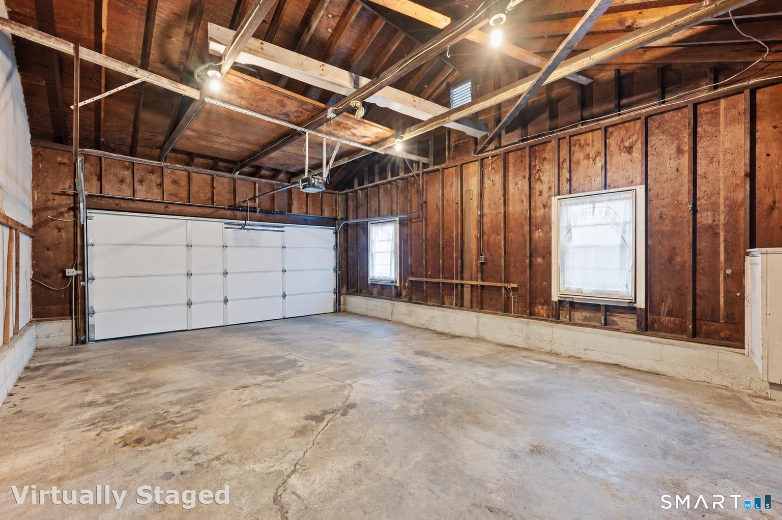 145 Overland photo 19