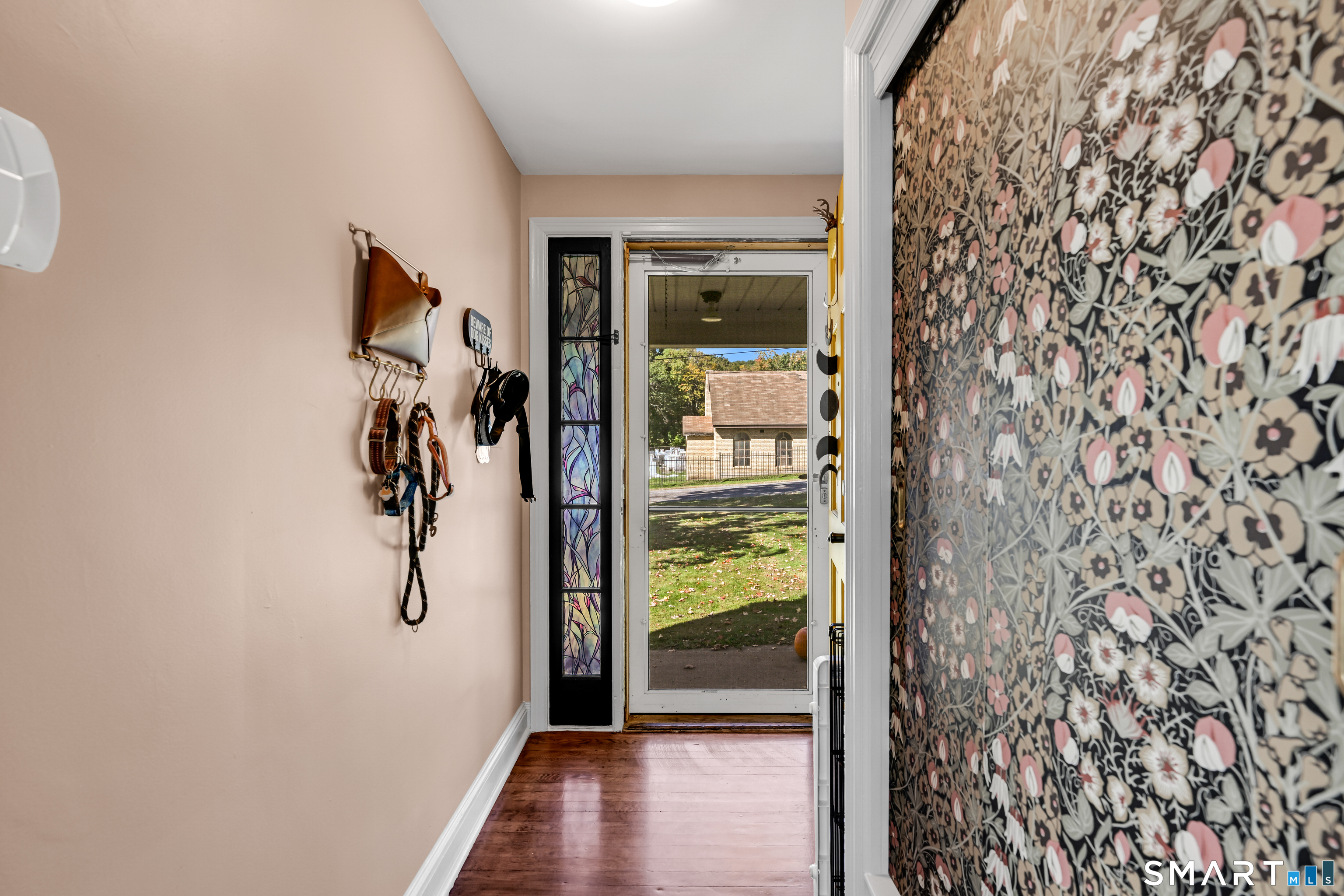 123 Corrigan Avenue photo 16