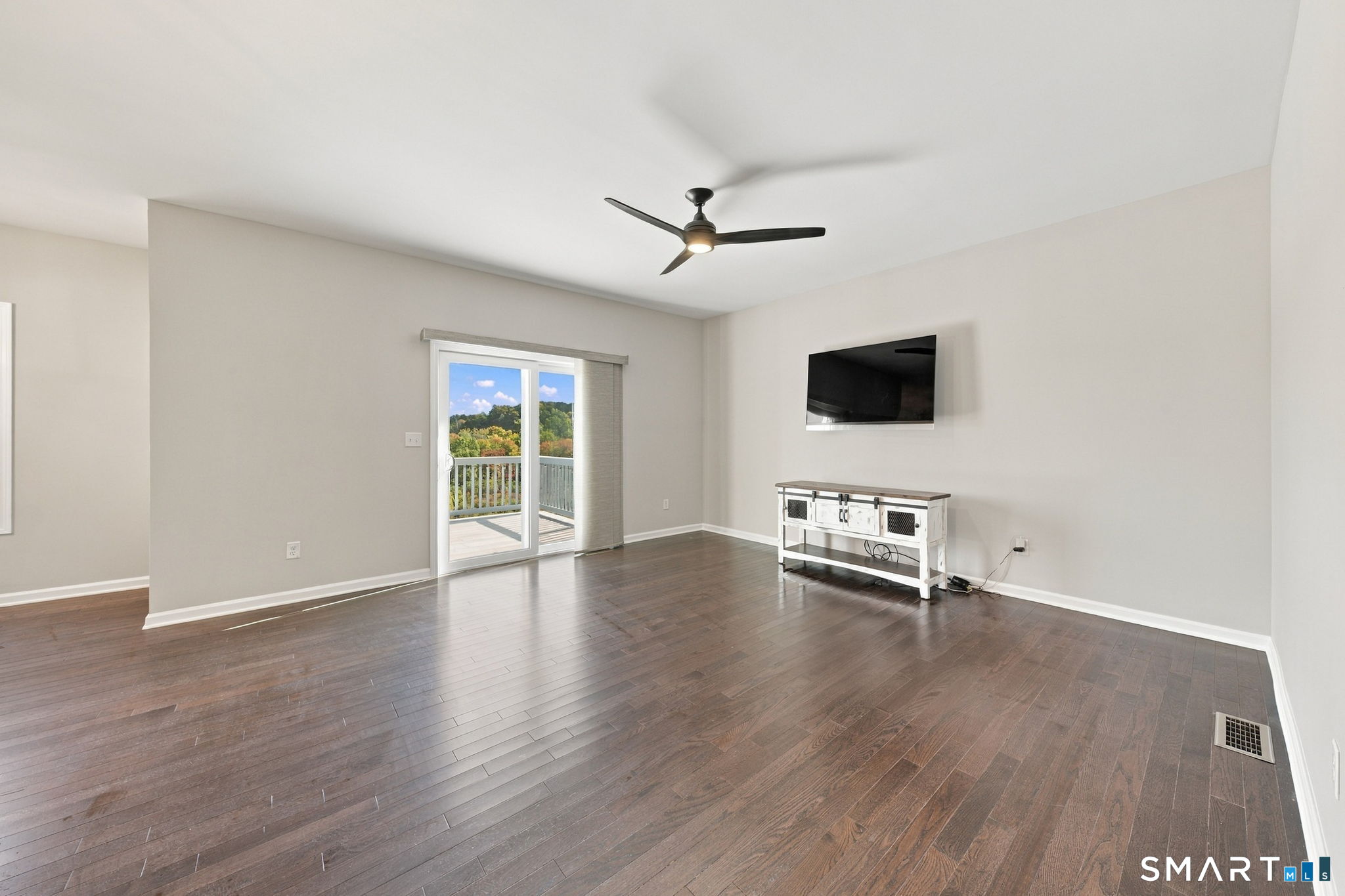 630 Ridgewood Road photo 9