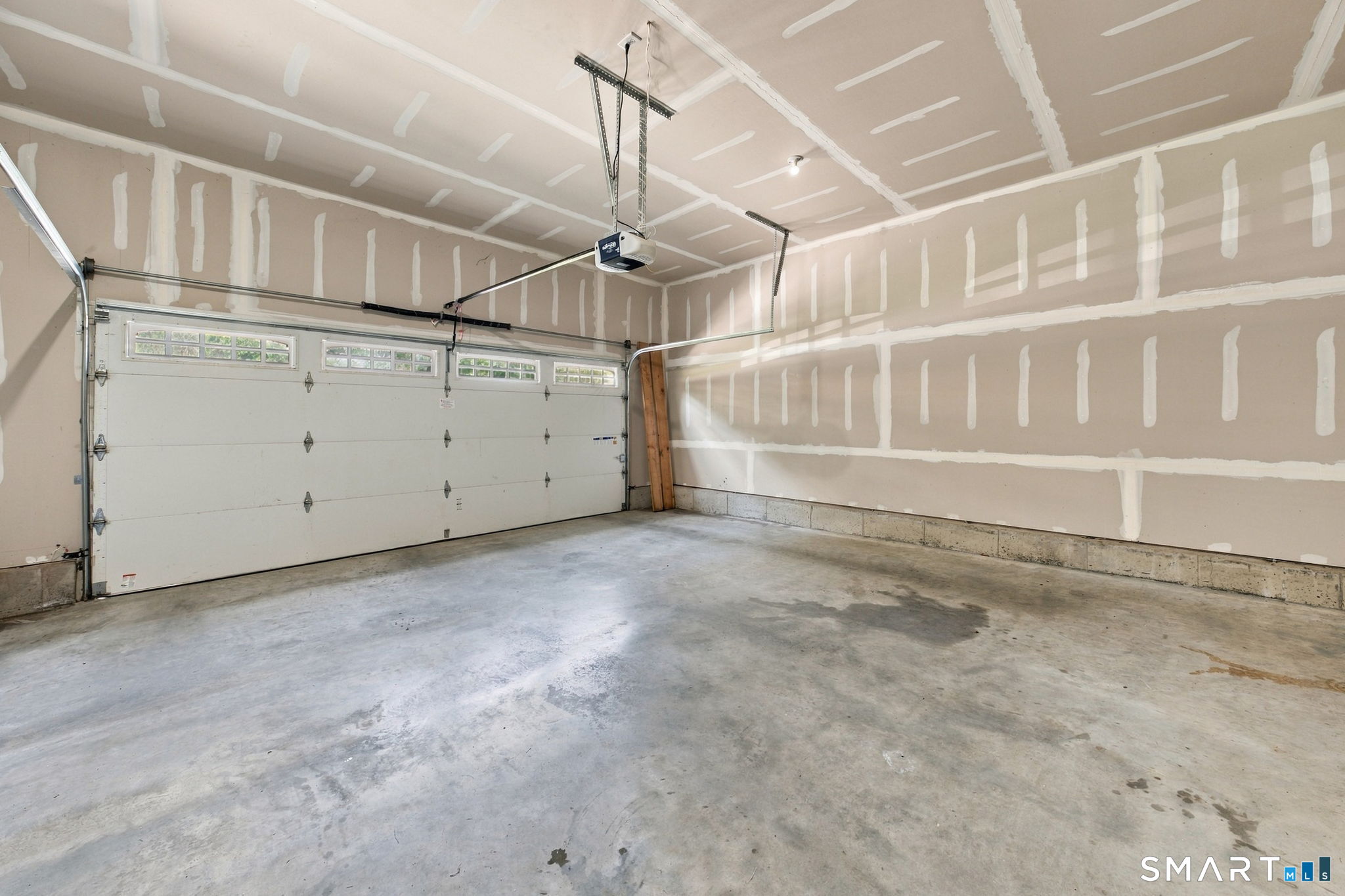 630 Ridgewood Road photo 28