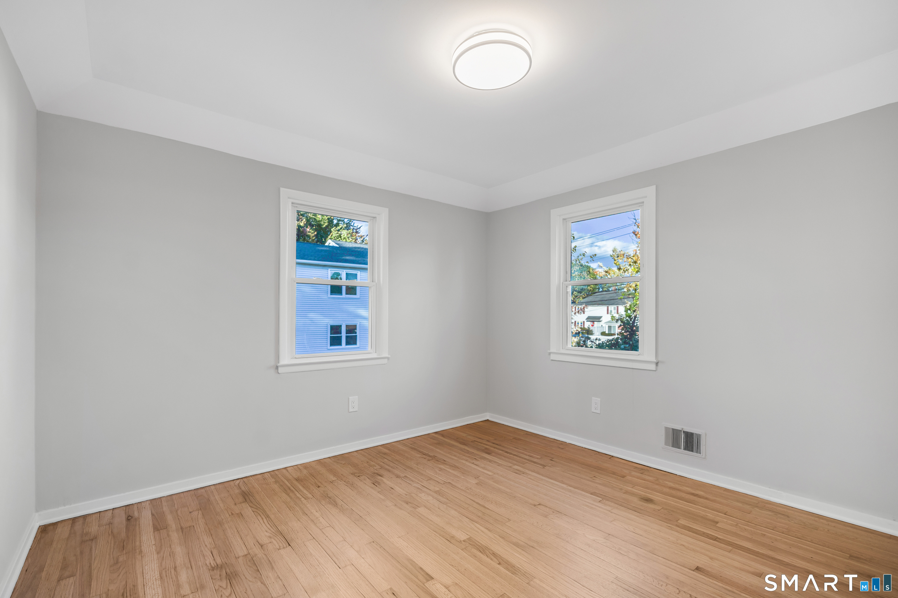 289 Pearl Harbor Street photo 15