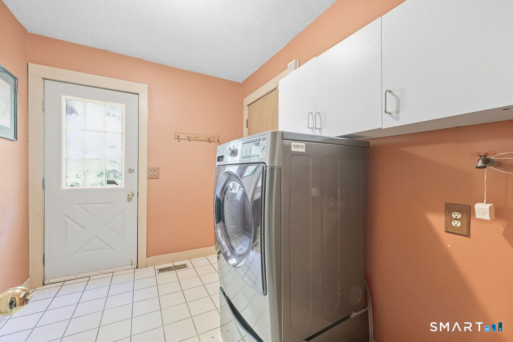 60 West Street photo 15