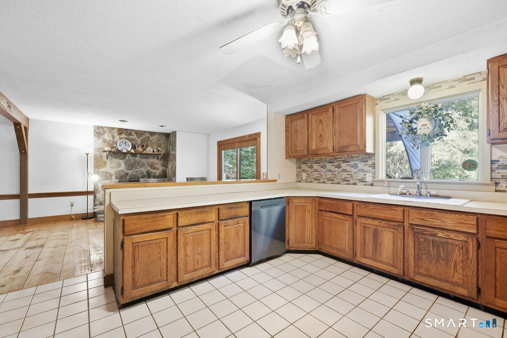 60 West Street photo 11
