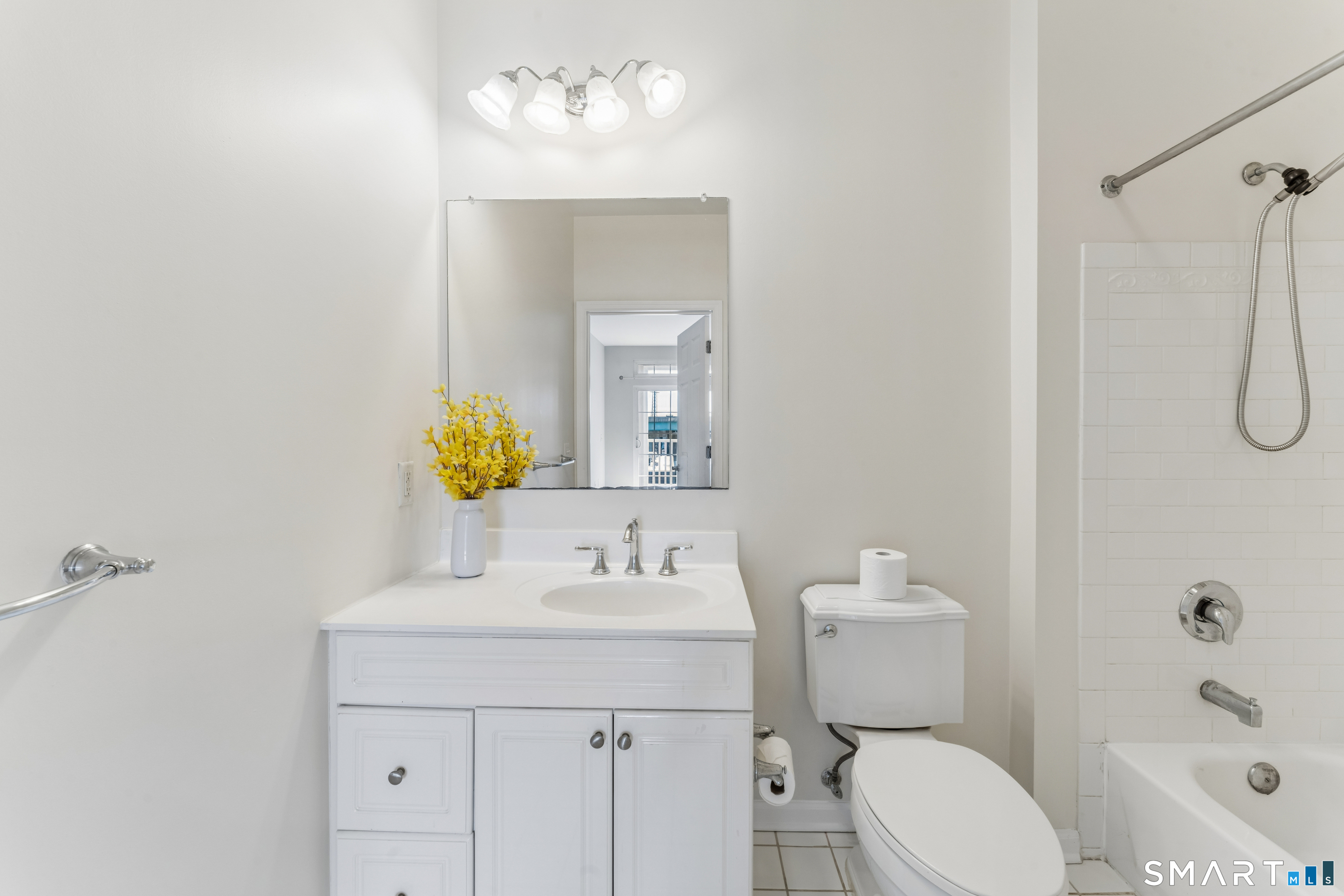 850 Main Street, Unit 409 — photo 11
