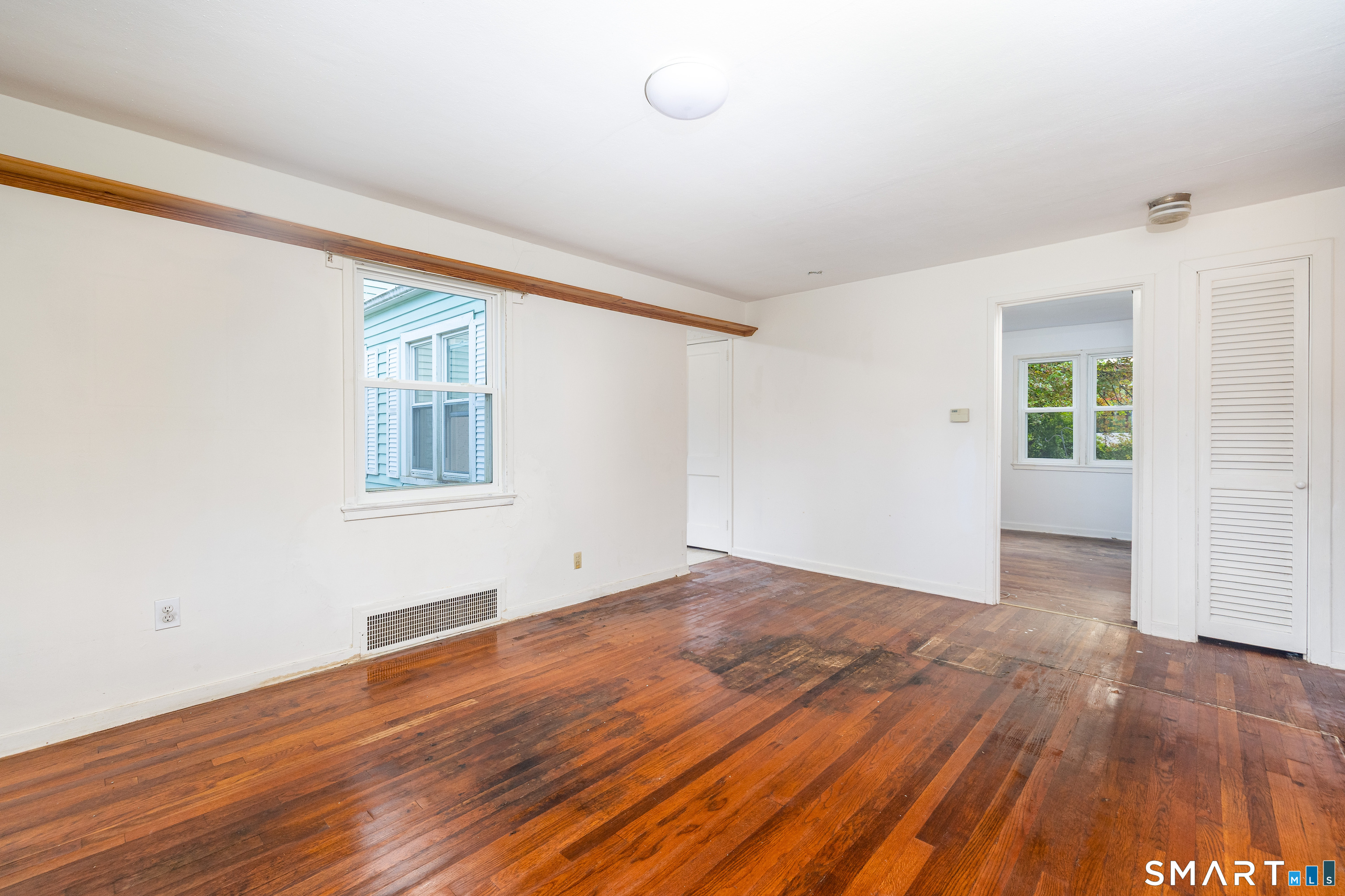Photo 4 of House for sale at 28 Elmhurst St, West Hartford, CT 06110 | MLS# 24210204 | Listing updated on 2026-10-09