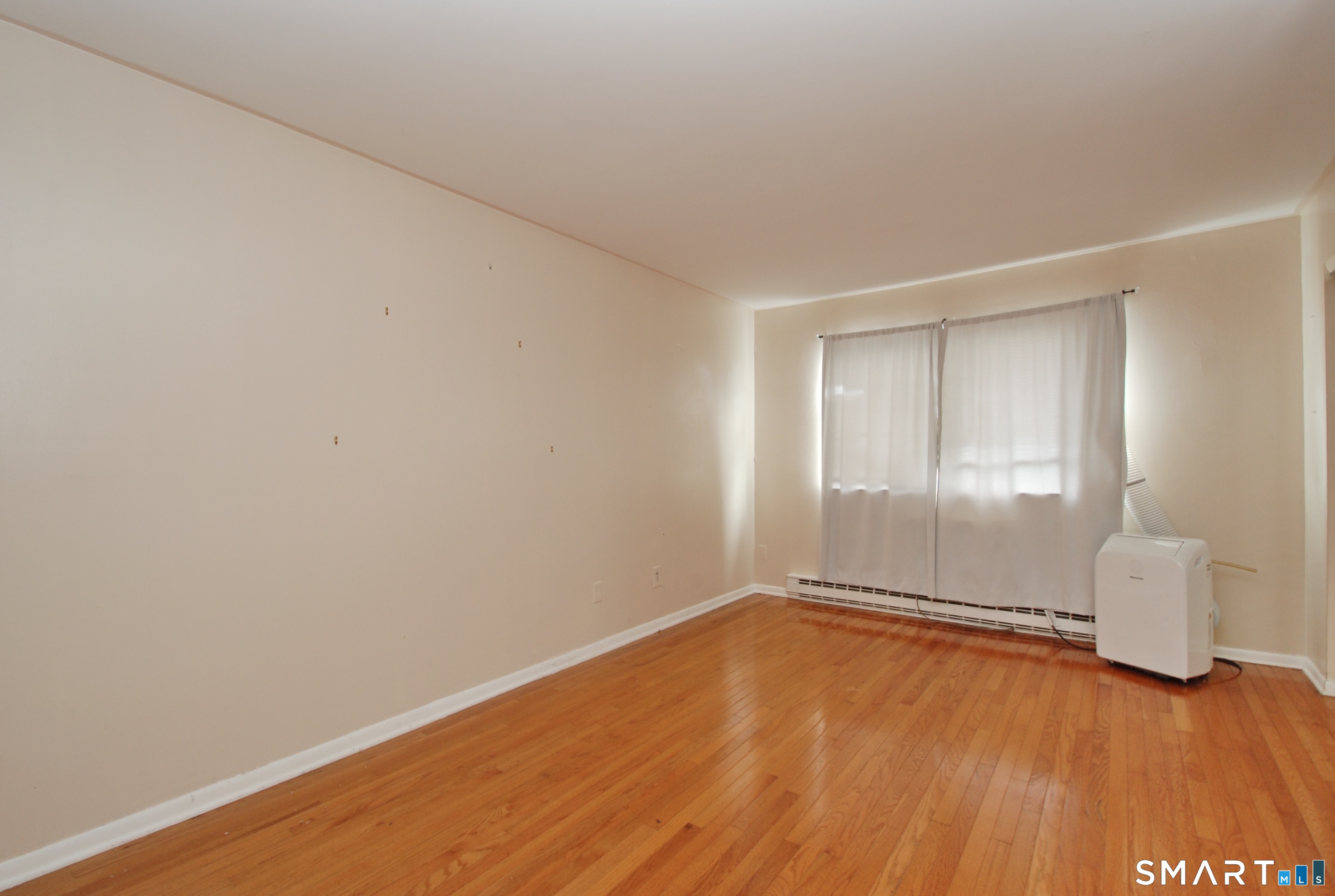 Foto 7 de Condominio en renta en 96 Columbus Place #5, Stamford, CT — $2,850/mes