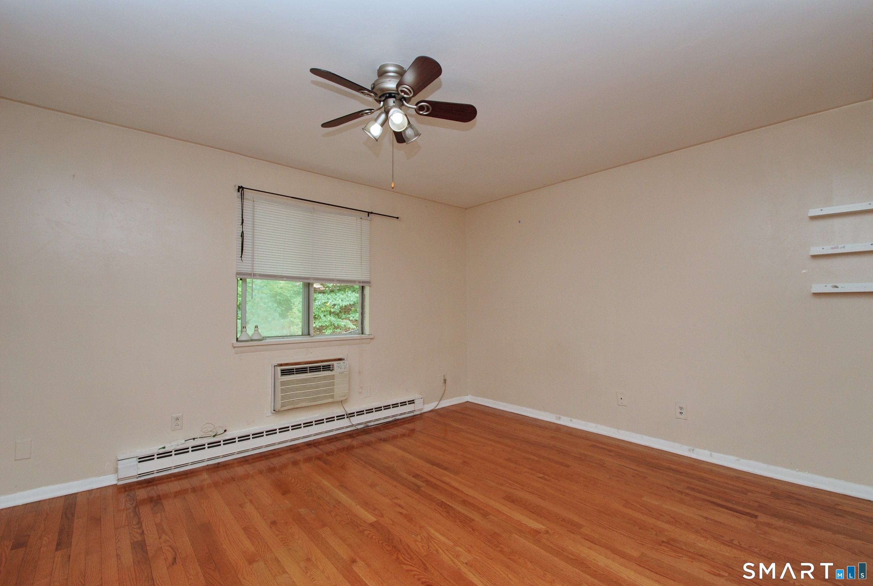 Foto 9 de Condominio en renta en 96 Columbus Place #5, Stamford, CT — $2,850/mes