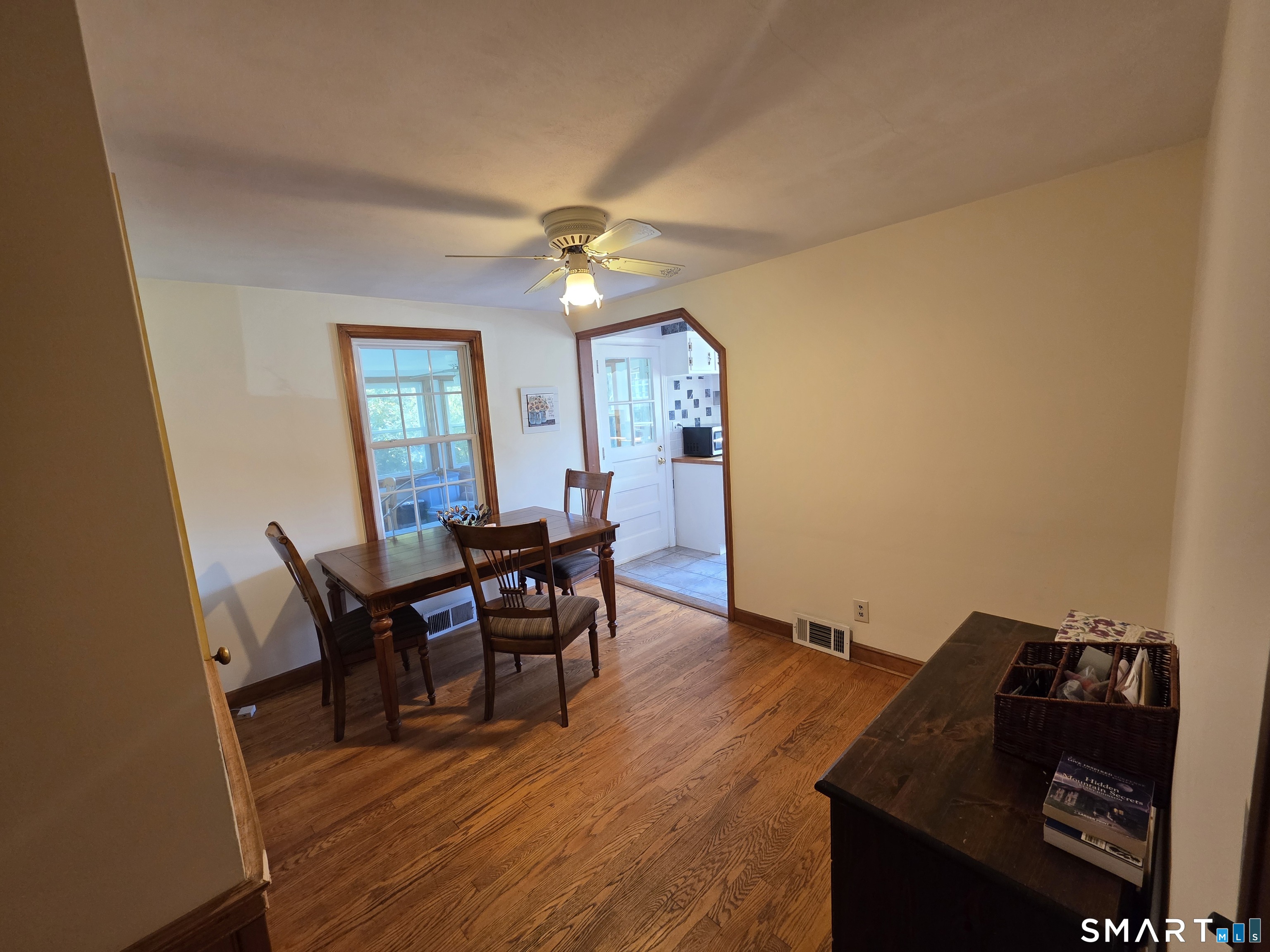 1016 Sperry Road photo 14