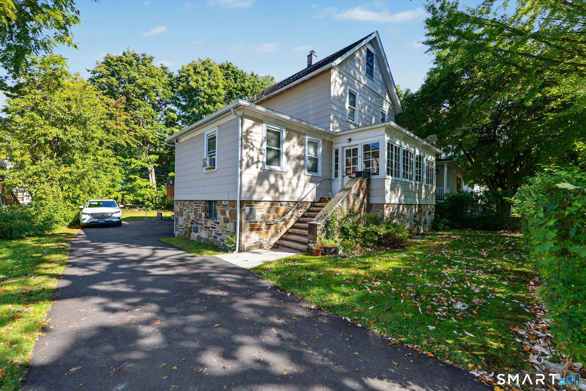 4 Tremont Street, Greenwich, Connecticut photo 1