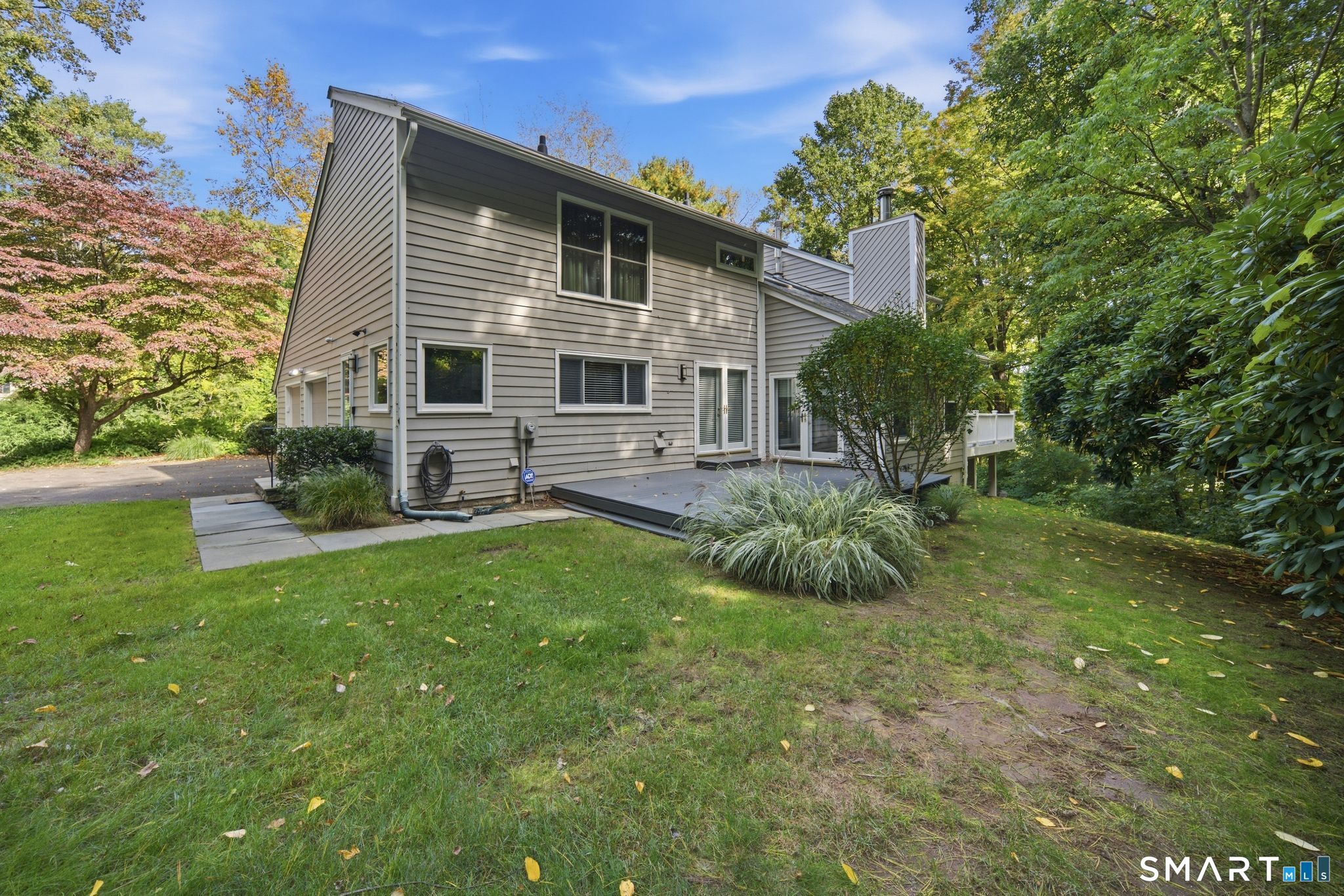 1 High Meadow Road photo 27