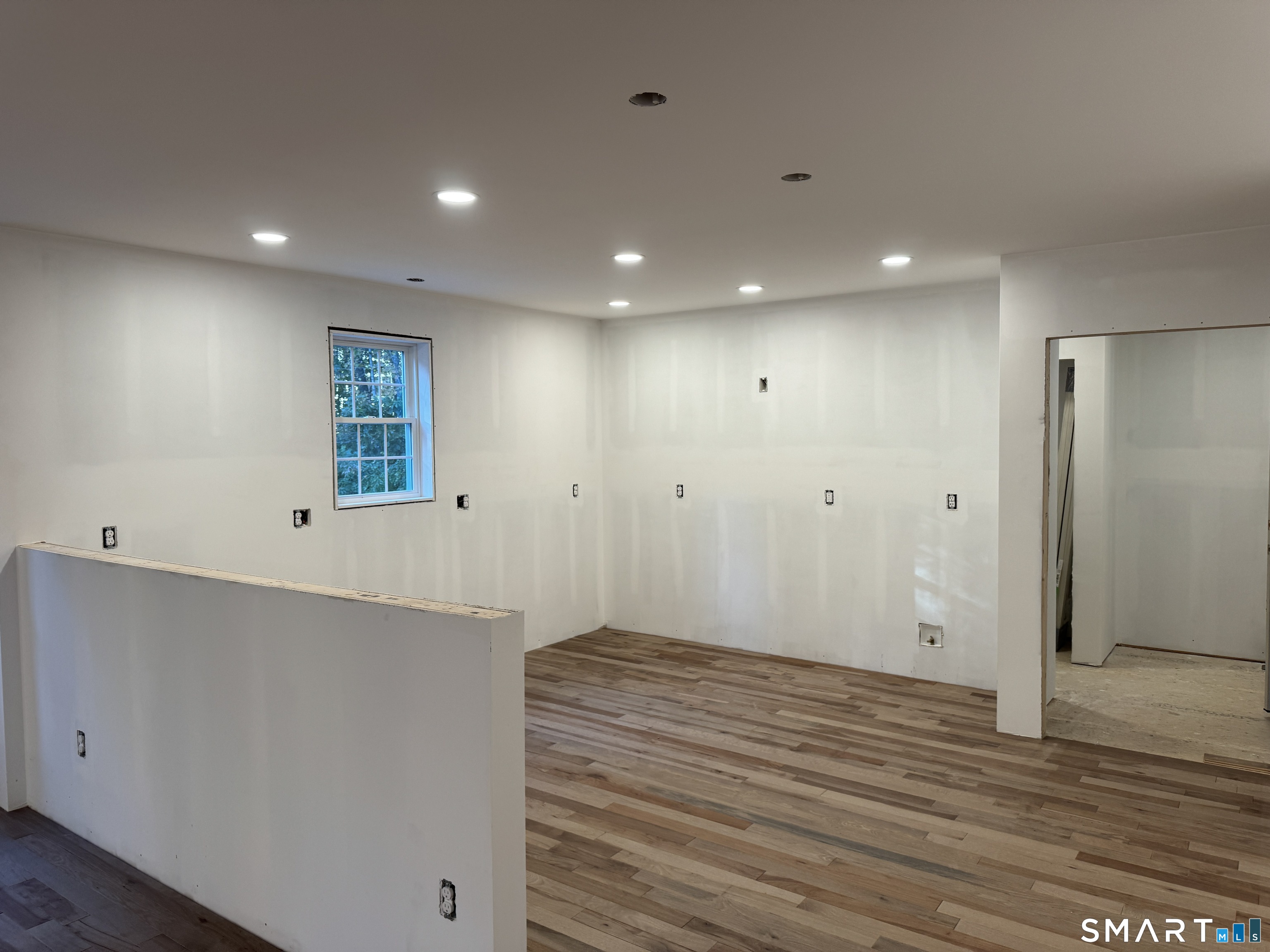 26 Hyde Farm Terrace photo 14