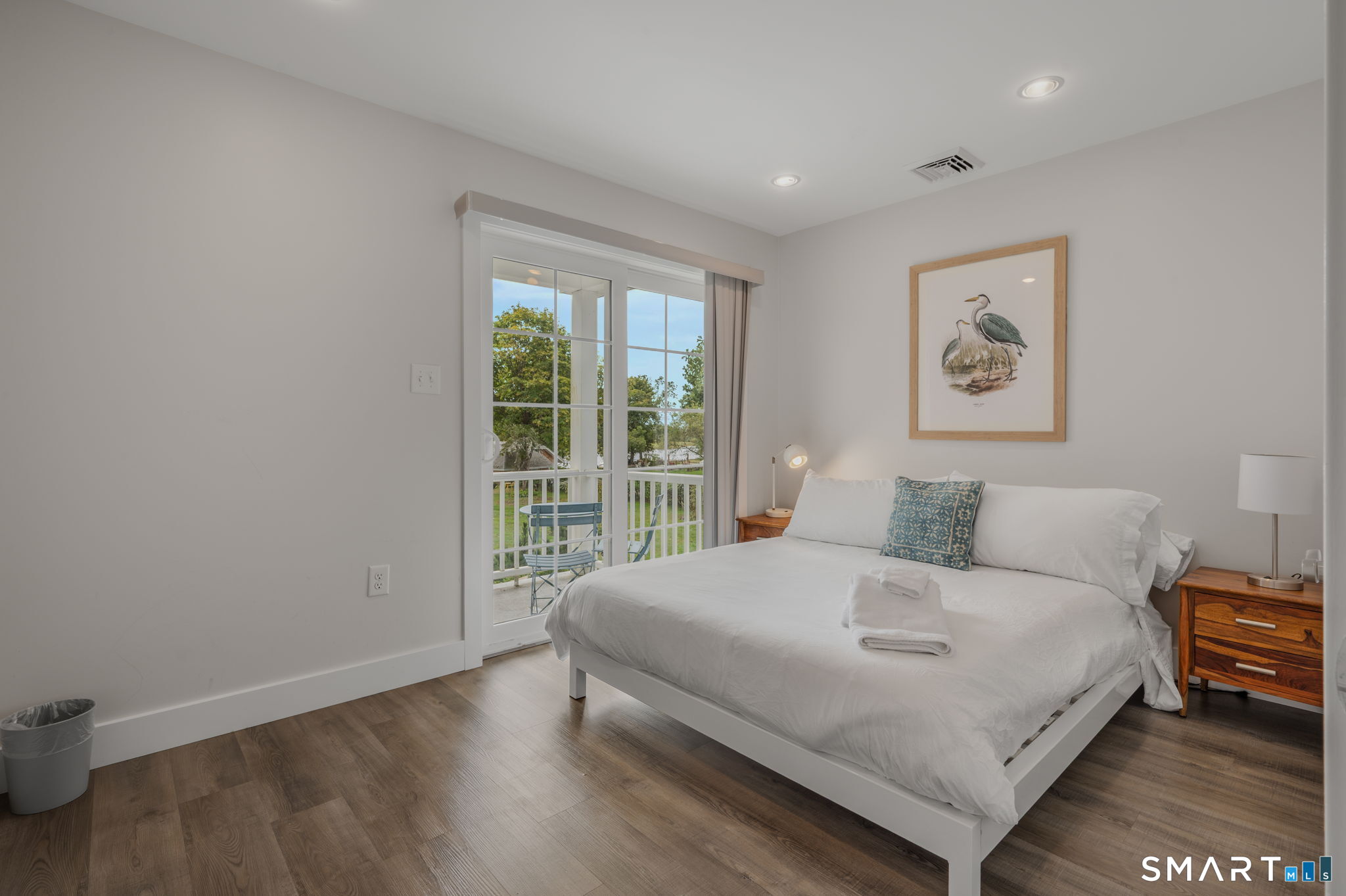 908 Stonington Road photo 18