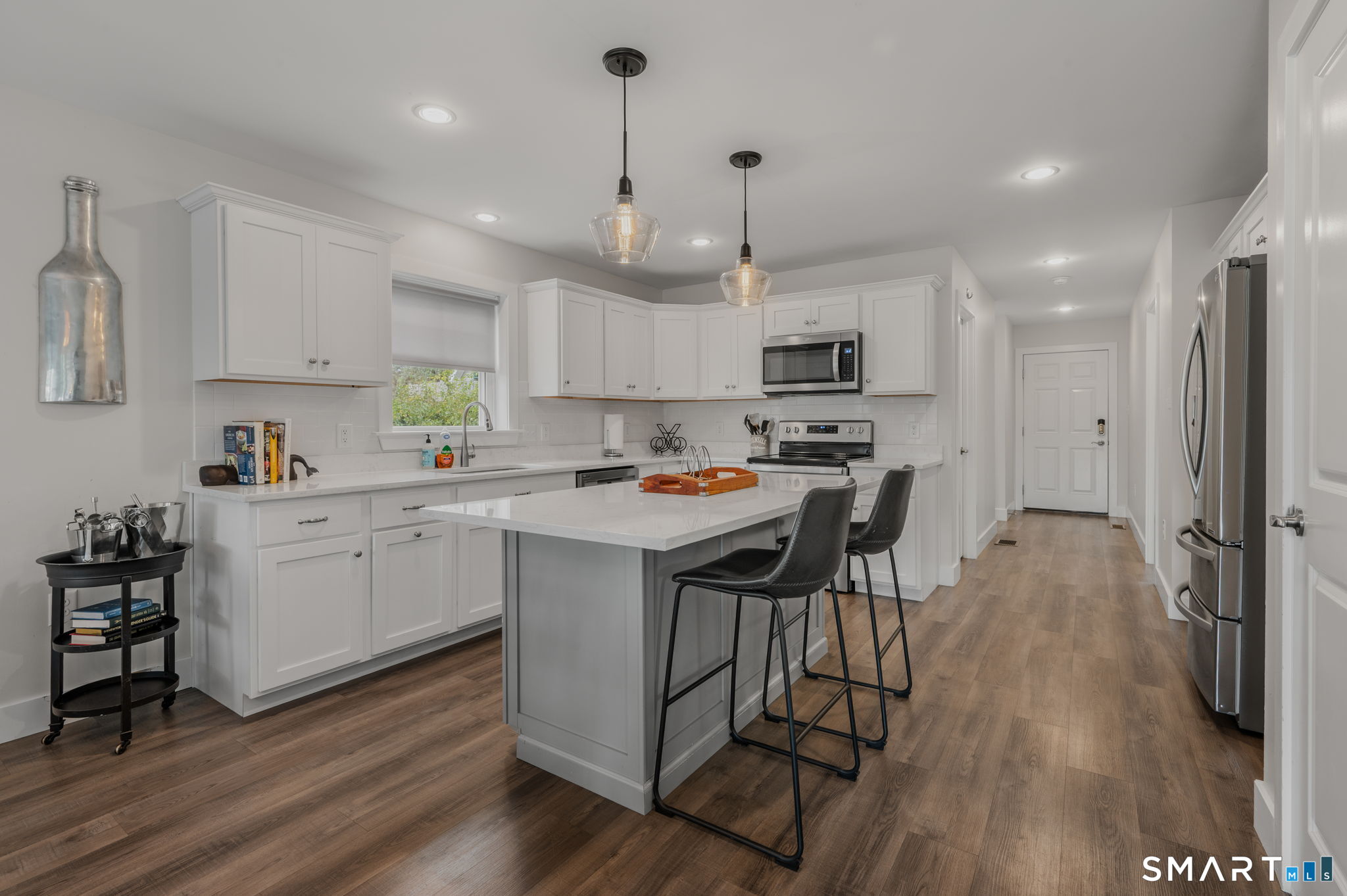 908 Stonington Road photo 6