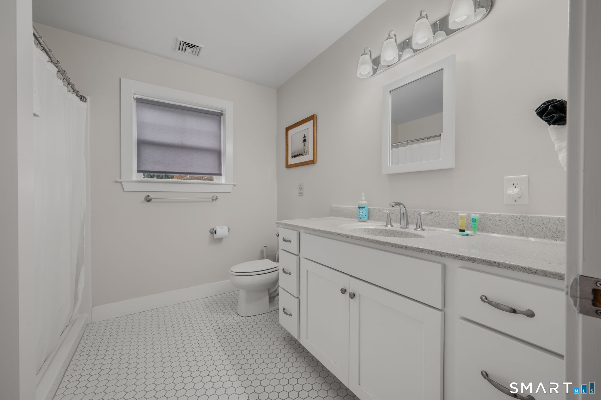 908 Stonington Road photo 28