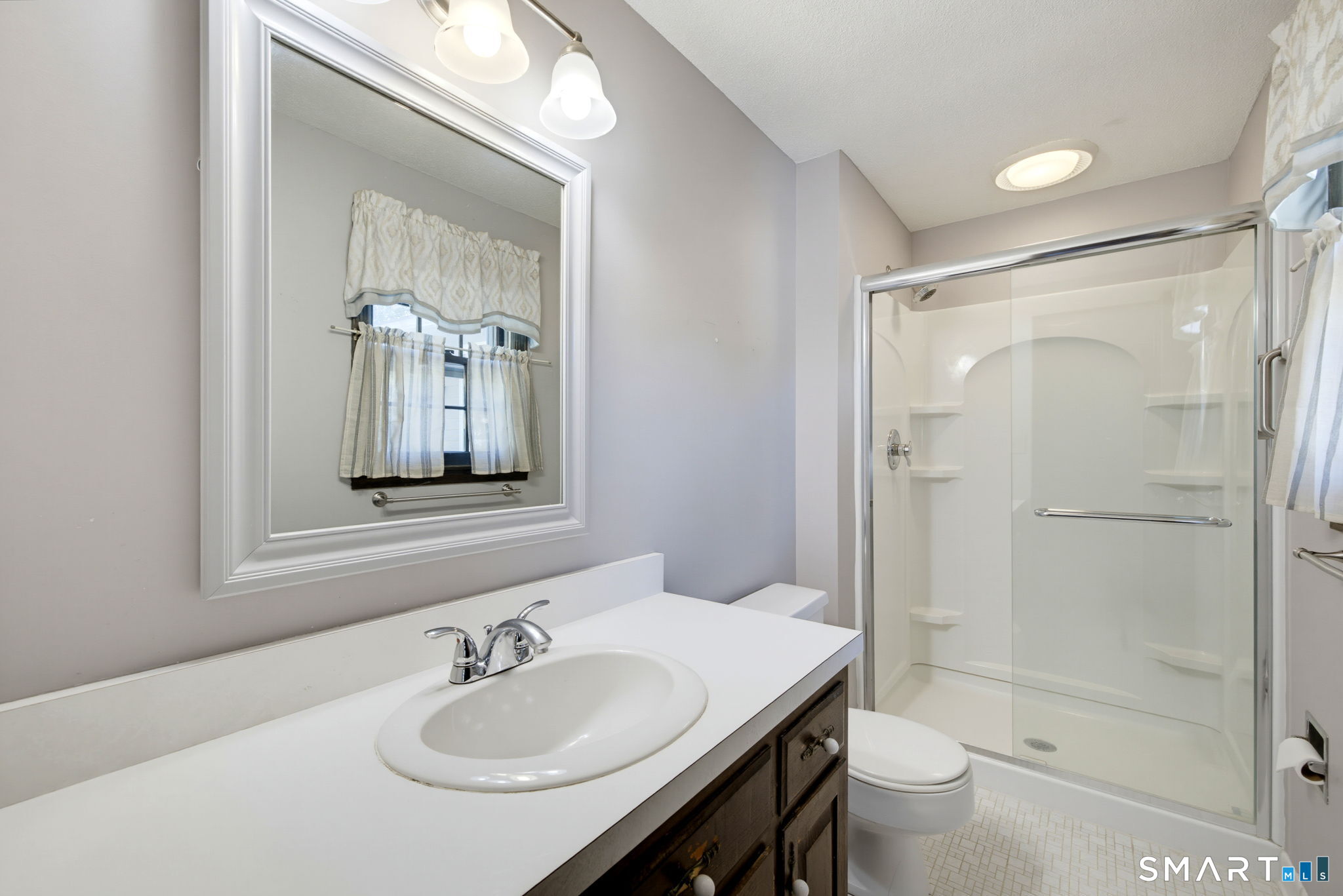40 Butternut Lane photo 25
