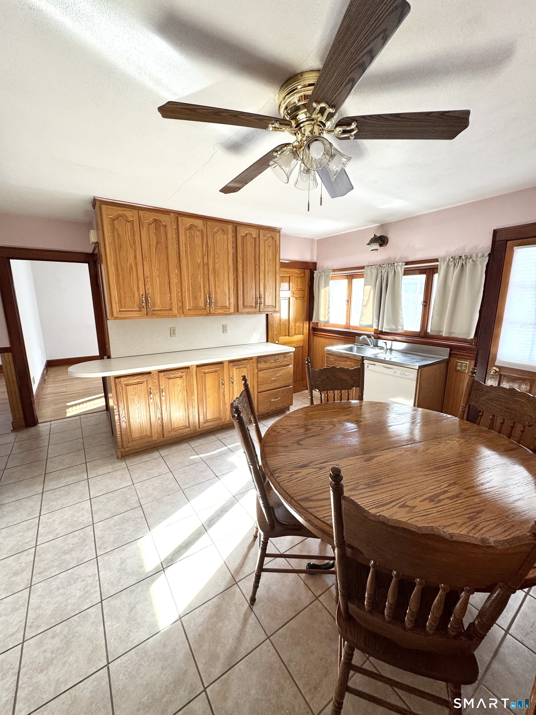 56 Highwood Avenue photo 13